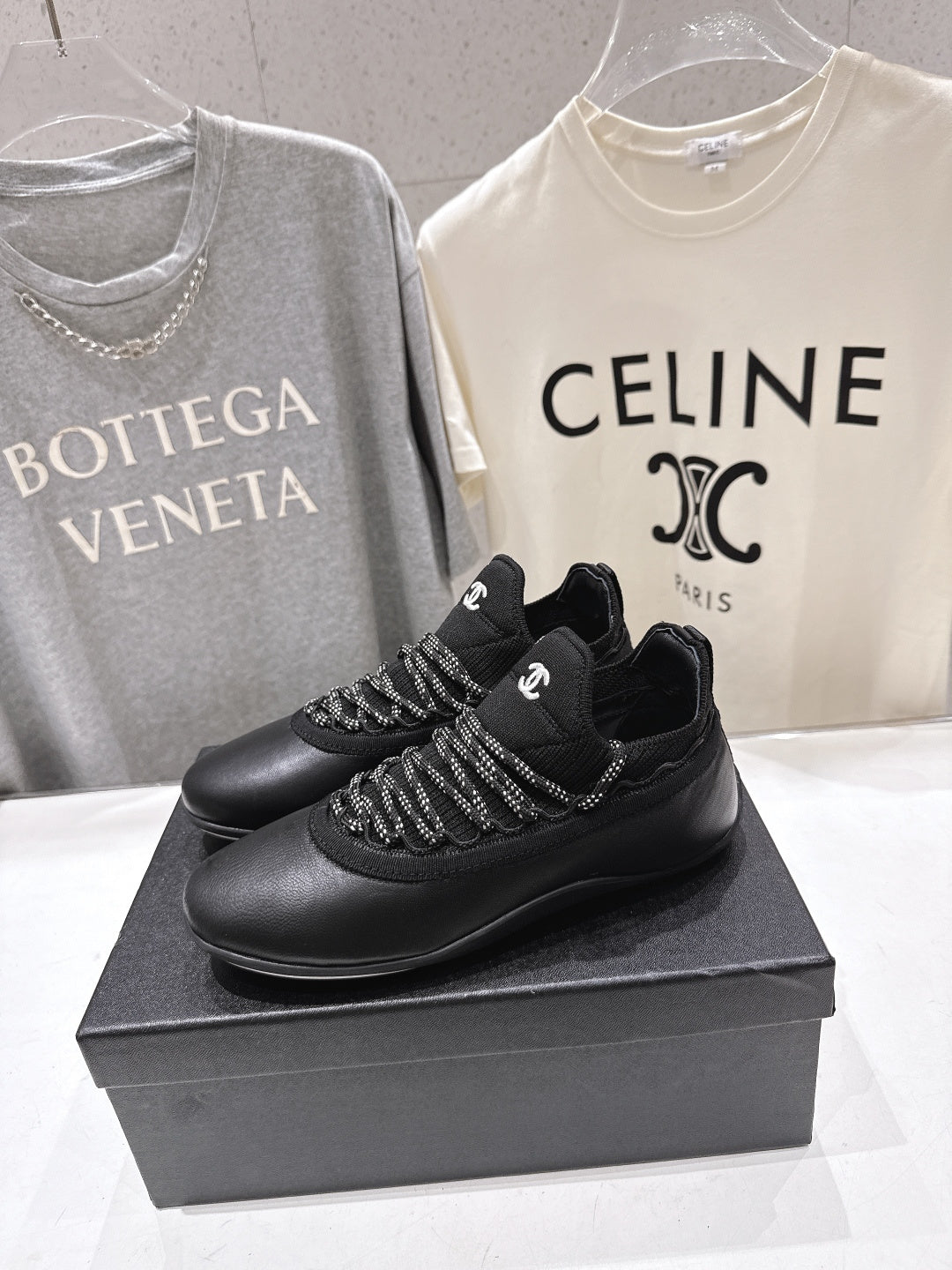 Channel 2026 Sneaker Calfskin And Suede 896469
