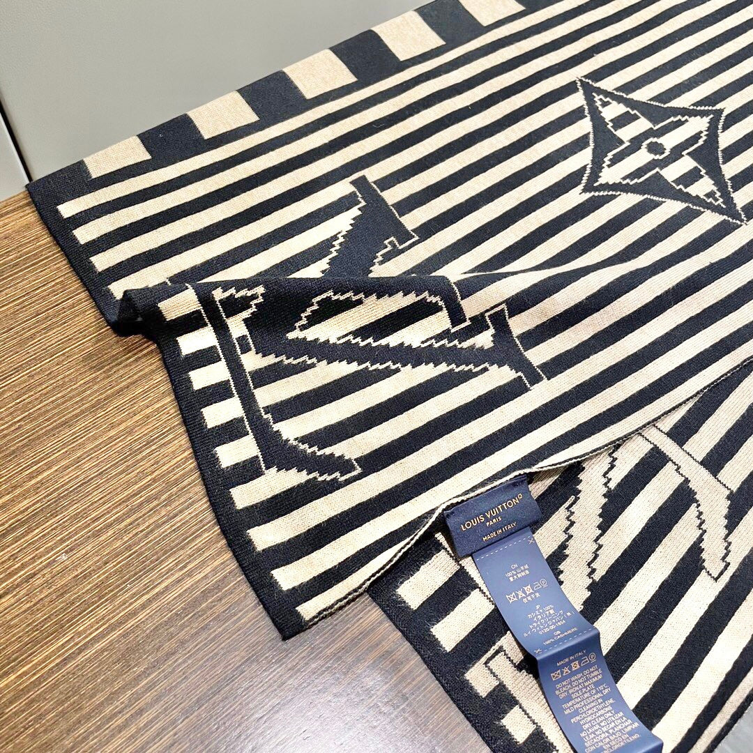 LV Unisex Scarf 180cm White Black Fabric 968477