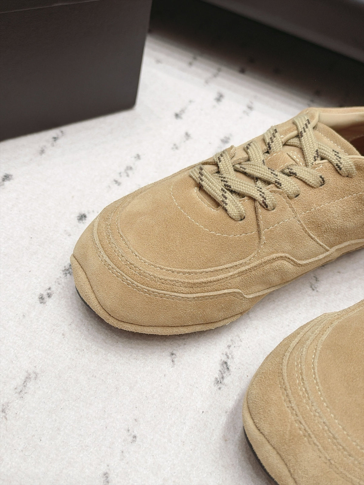 Chanel 2026 Round-Toe Sneaker Suede 175878