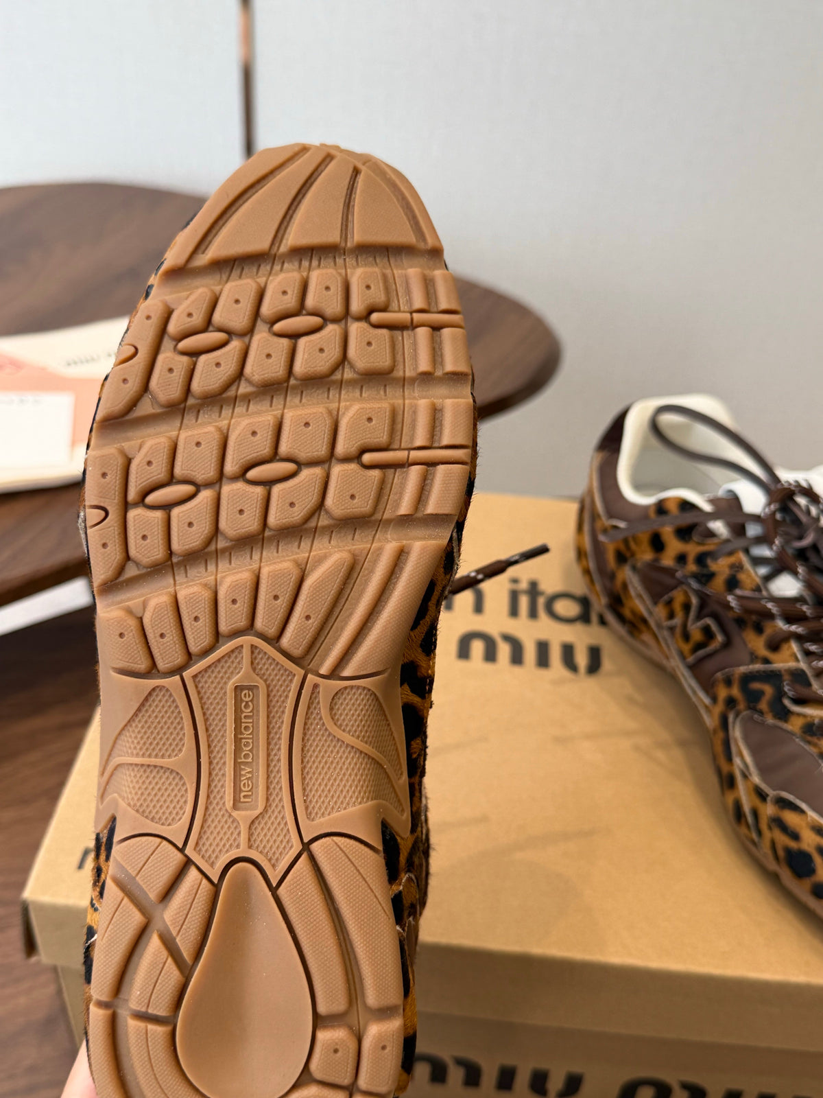 Miu Miux New Balance 2026 Low-Top Sneakers Suede