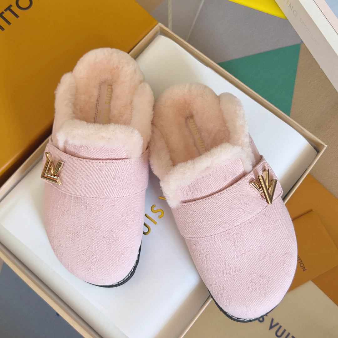 LV 25 Birkenstock Platform Slippers Light Pink Suede Wool 576220