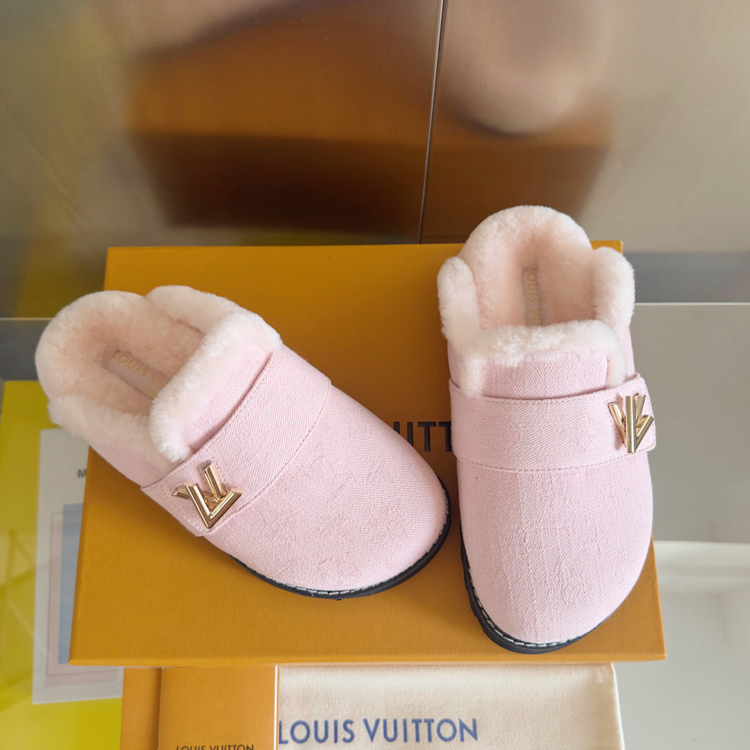 LV 25 Birkenstock Platform Slippers Light Pink Suede Wool 576220