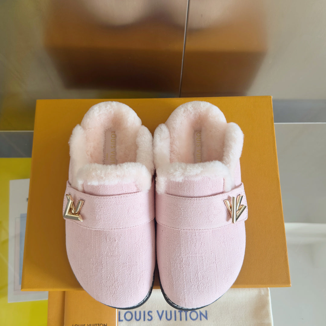 LV 25 Birkenstock Platform Slippers Light Pink Suede Wool 576220