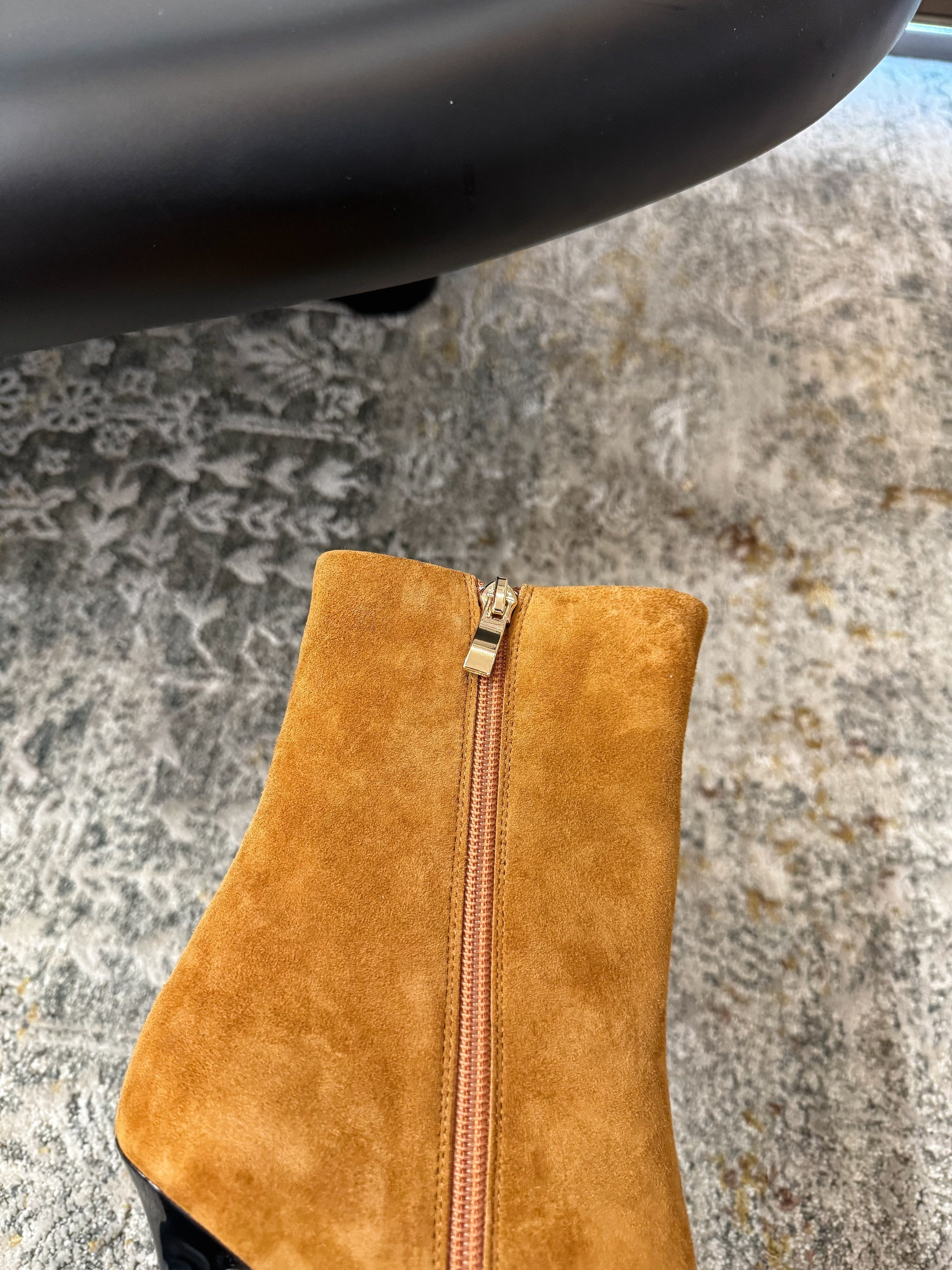 YSL 2025 Short Boot Tan Suede 571304