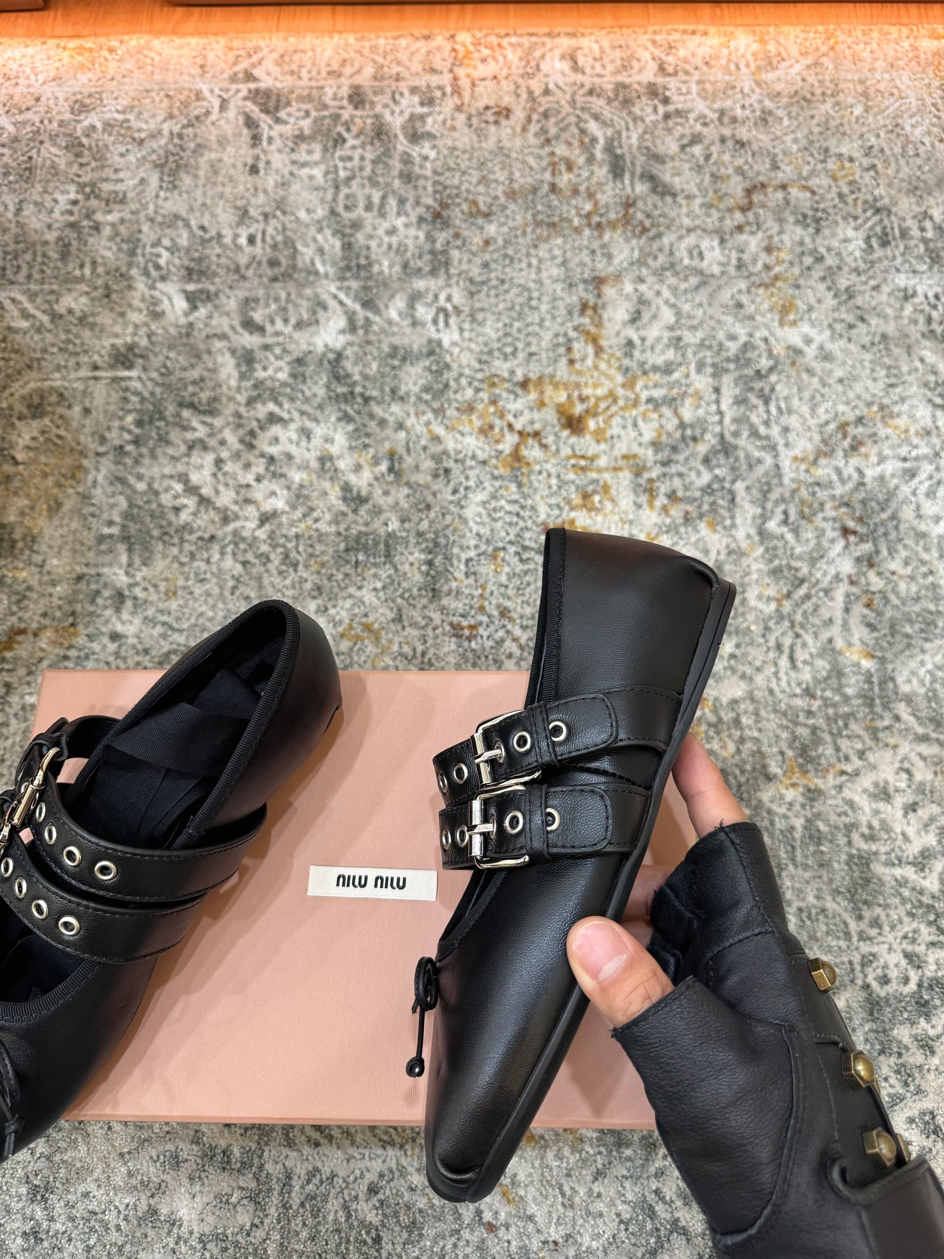 Miumiu 26ss Mary Janes Ballet Flat Black Cowhide 709812
