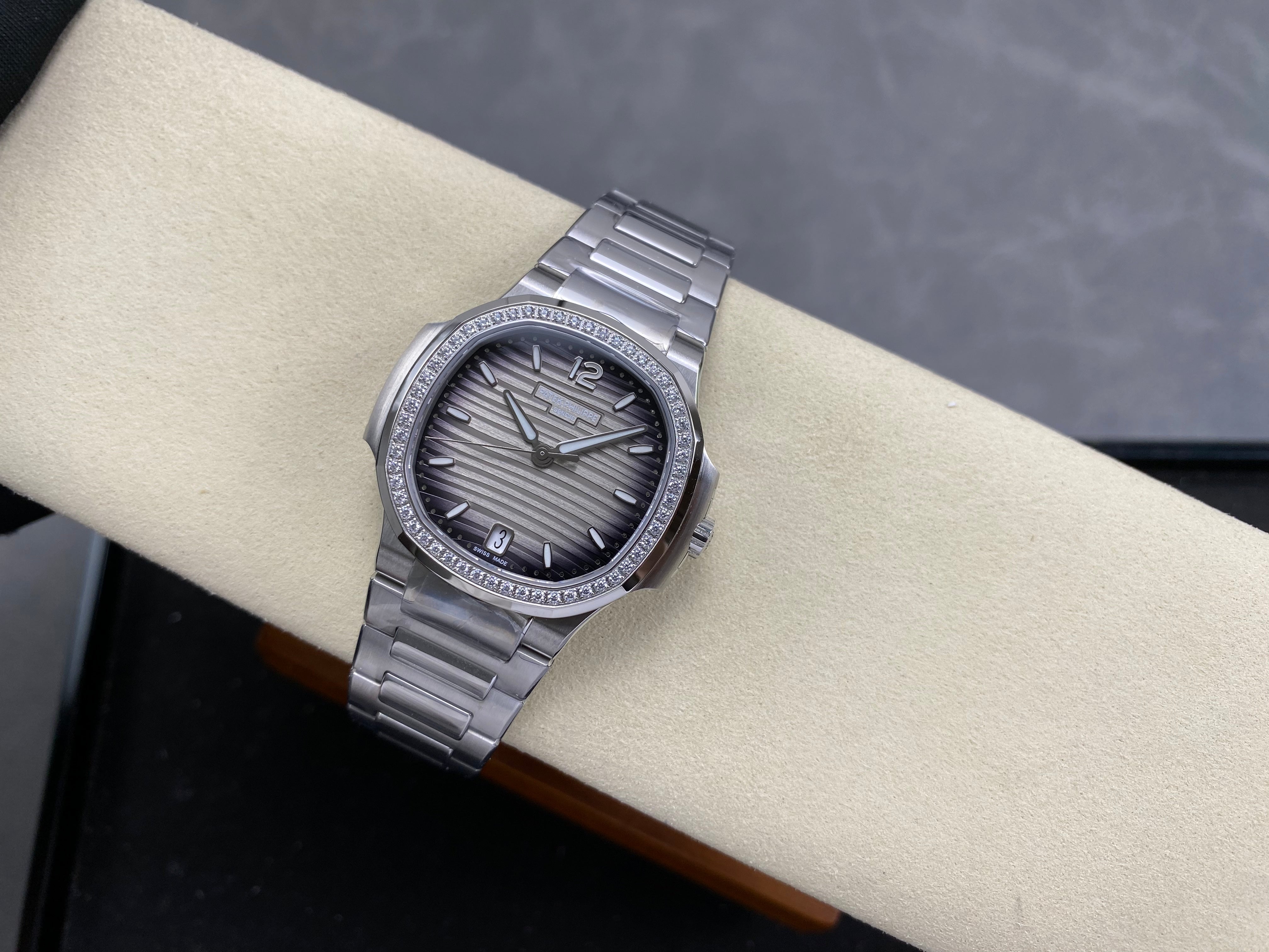 Patek Philippe Nautilus 35mm Black Gray Dial Sliver Case Diamond Bezel
