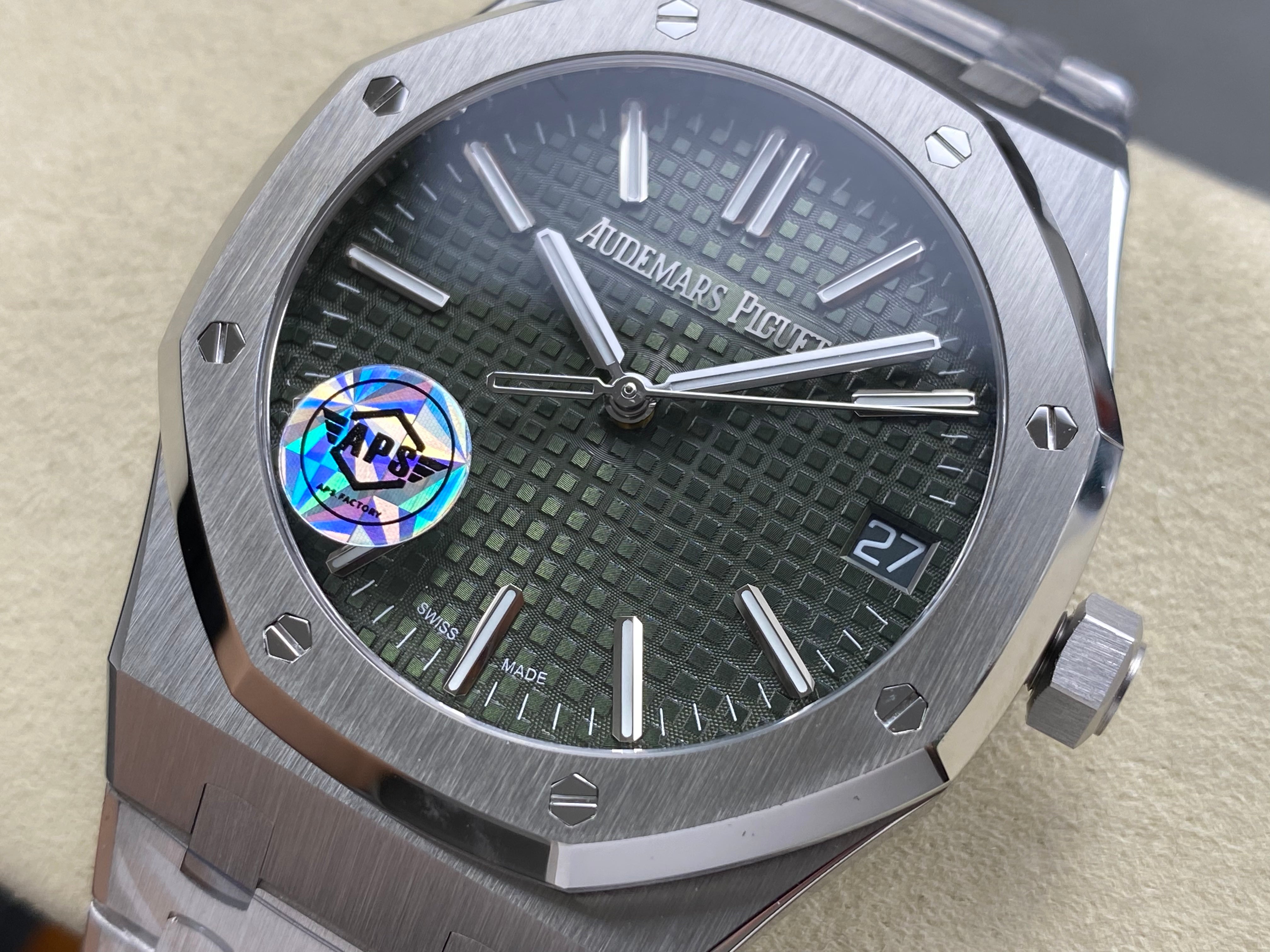 Audemars Piguet Royal Oak Selfwinding 41mm 15510 Green Dial
