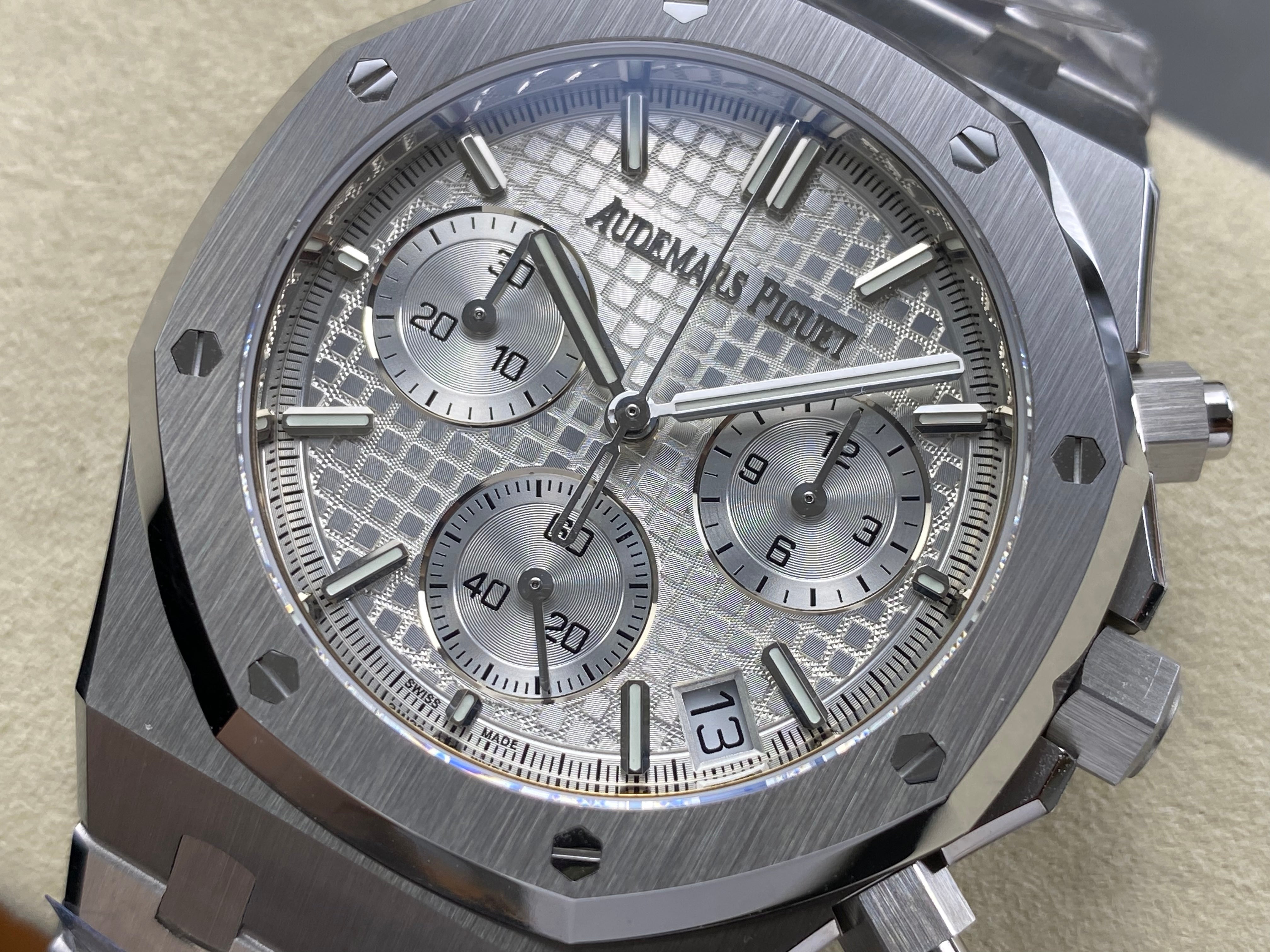Audemars Piguet Royal Oak Chronograph 41mm Steel Case Silver Dial