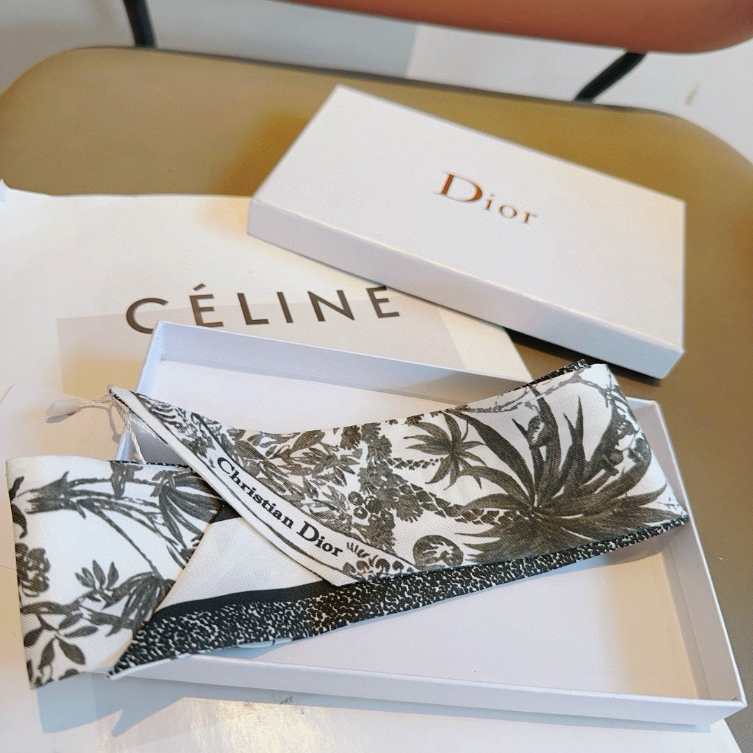 CD Twilly Mini Scarf 105cm Black Mulberry Silk 935274