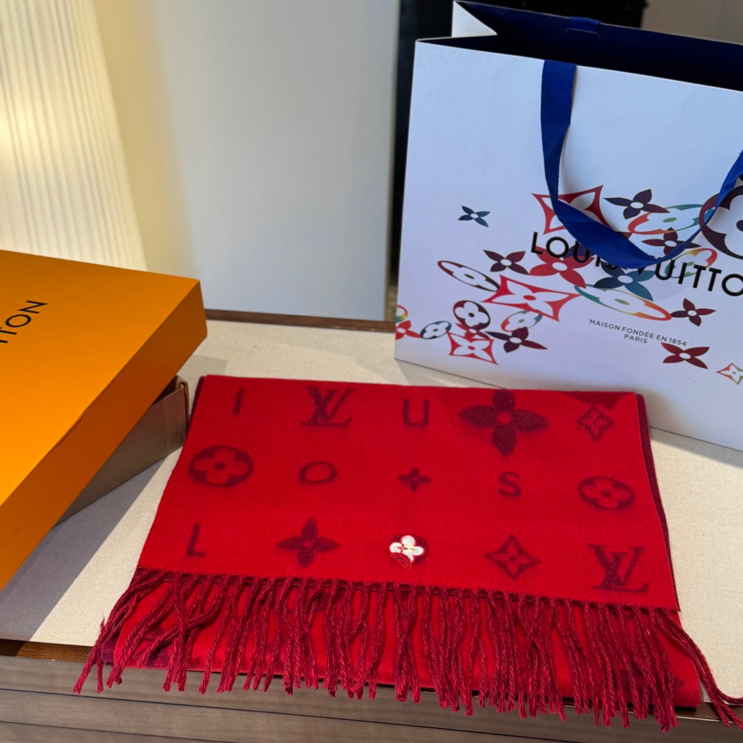 LV Reykjavik Scarf 220cm Red Cashmere 973487