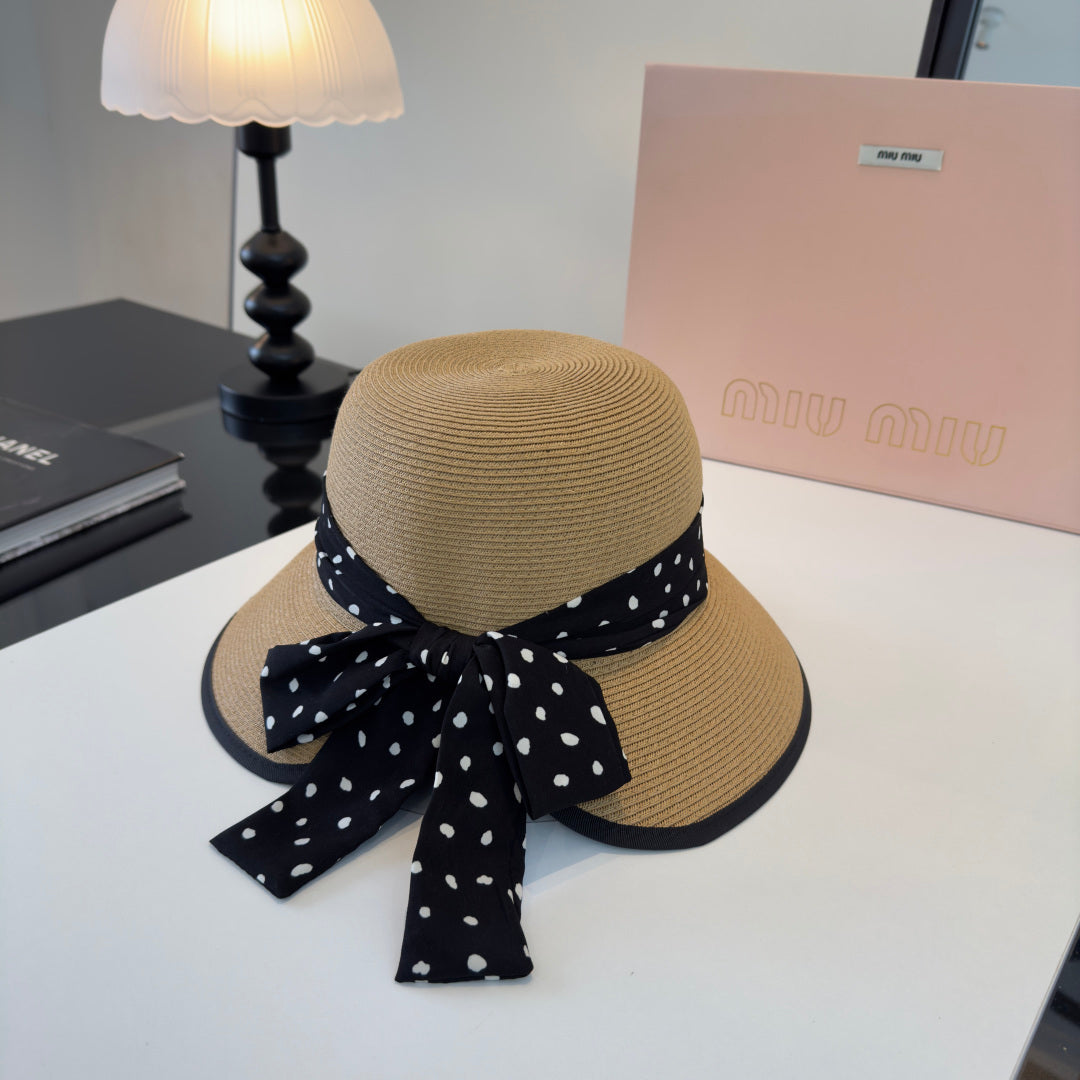 Miumiu Bow-tie Bucket Hat 360800