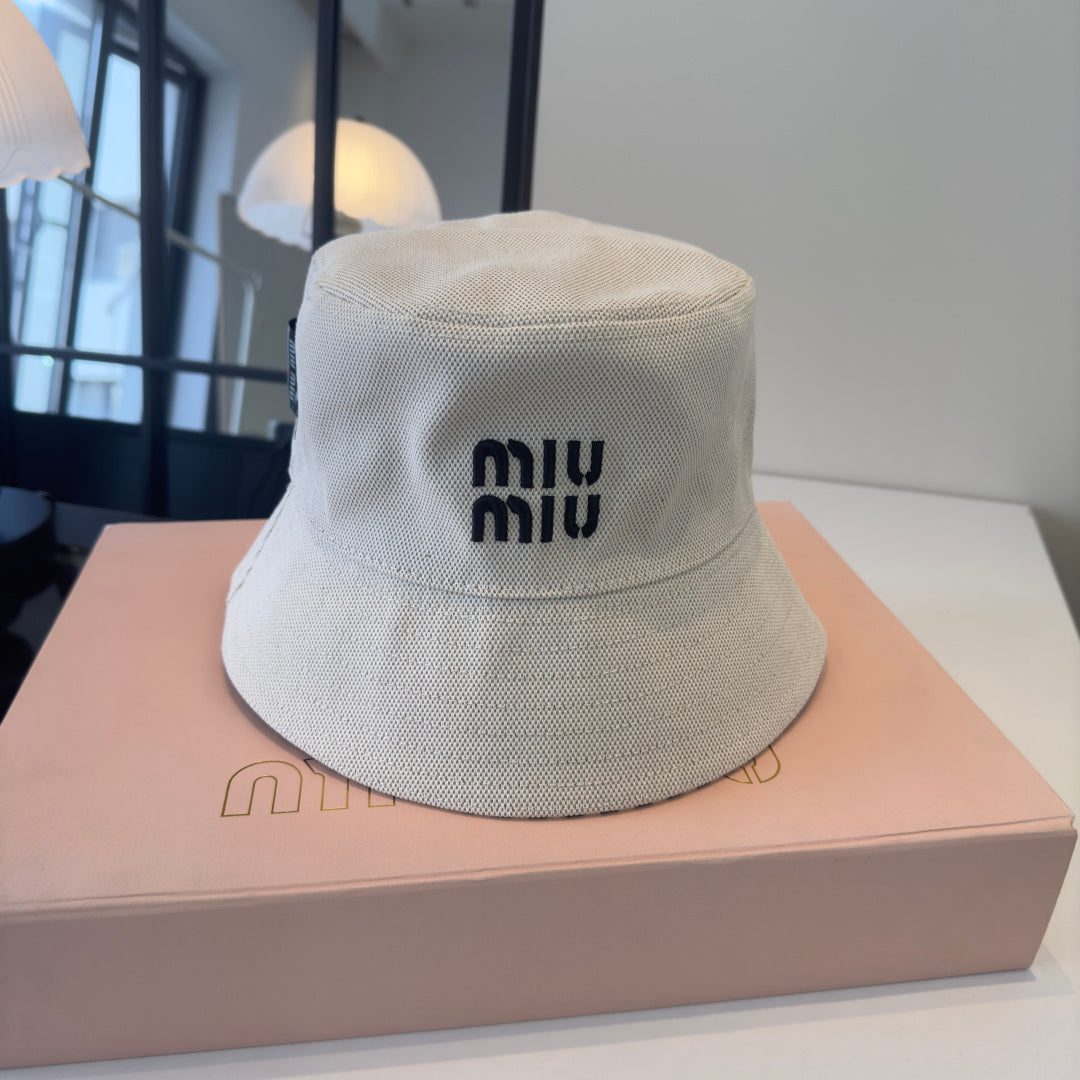 Miumiu Bucket Hat 221082