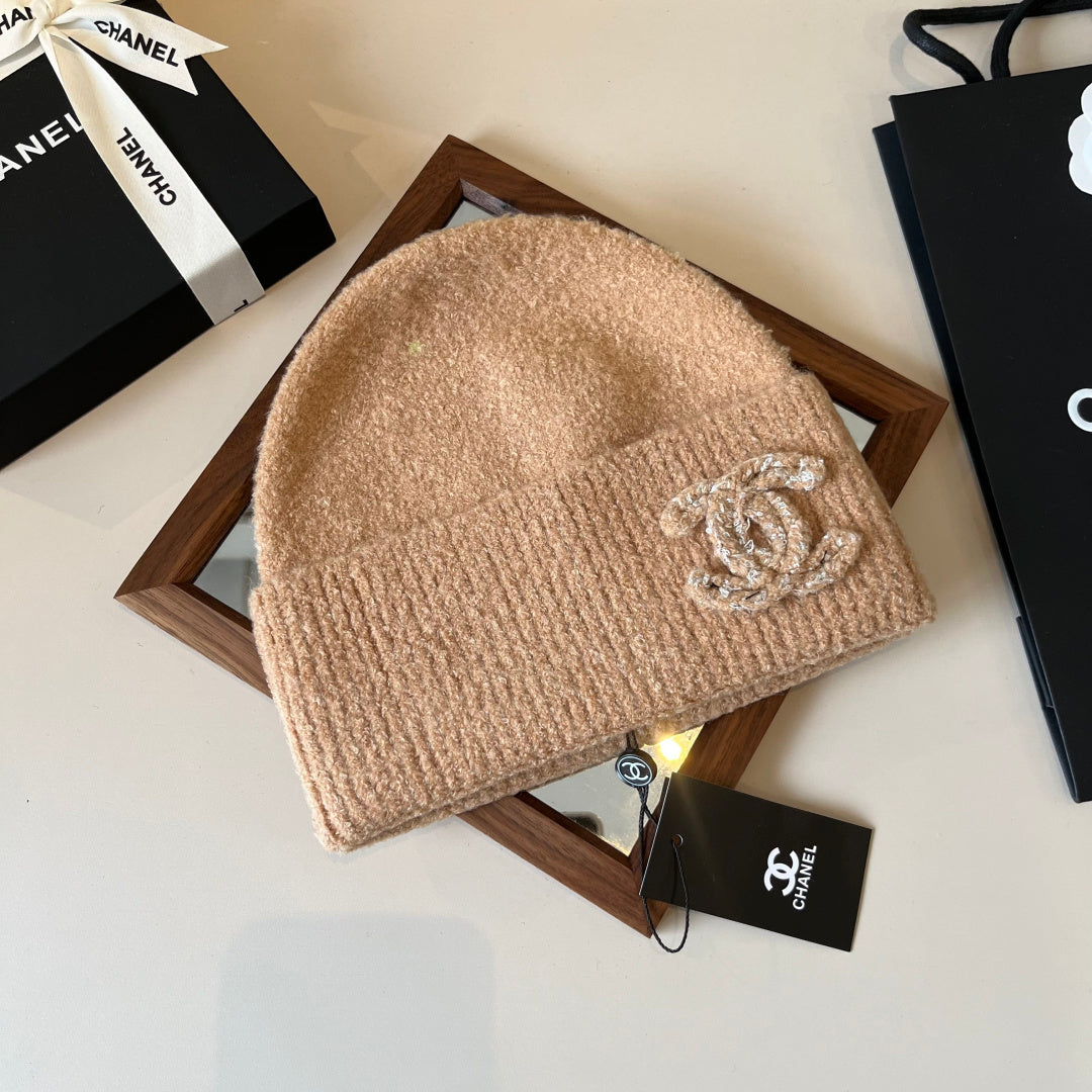 Chanel Beanie Wool 447885