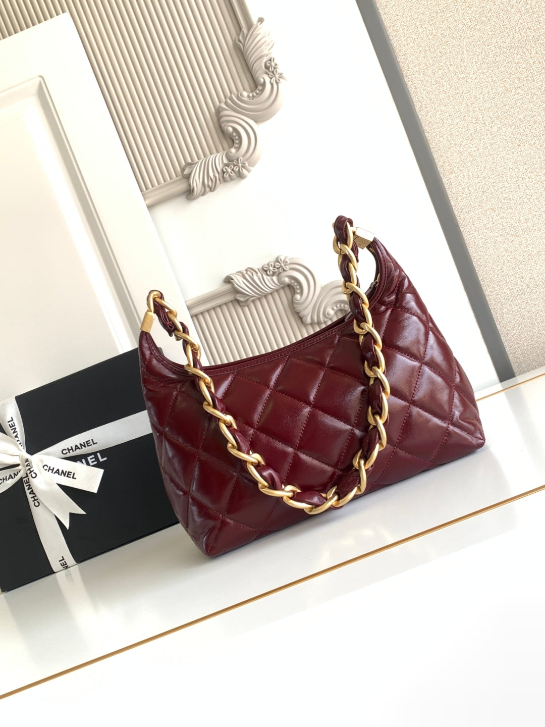 CC Hobo Bag 35 Red Lambskin 277763