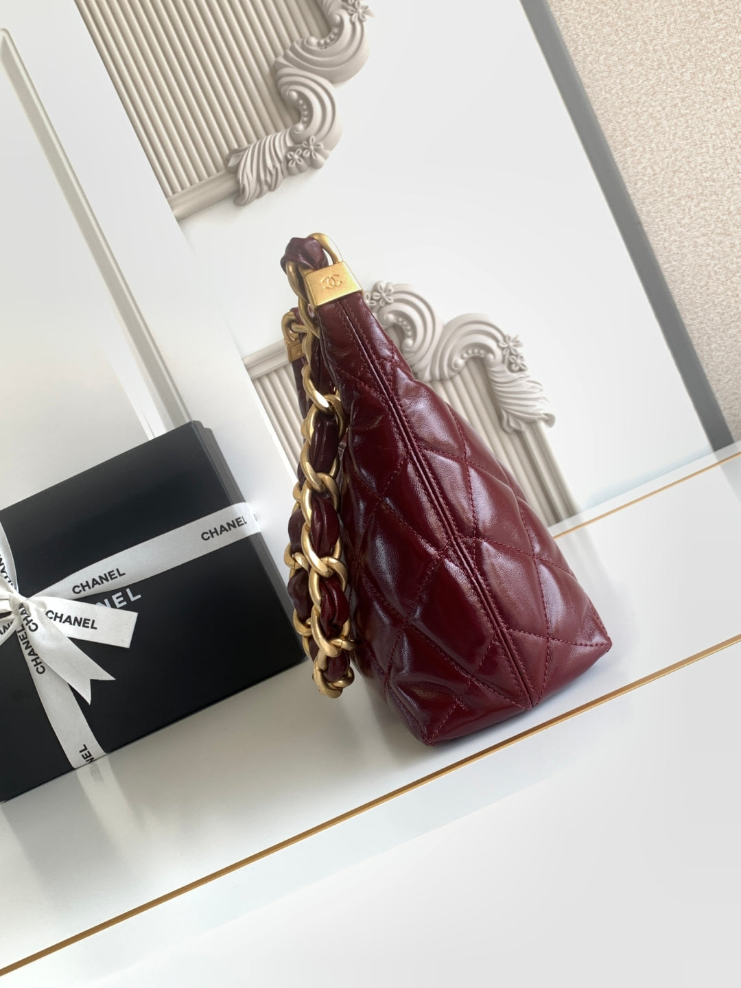 CC Hobo Bag 35 Red Lambskin 277763