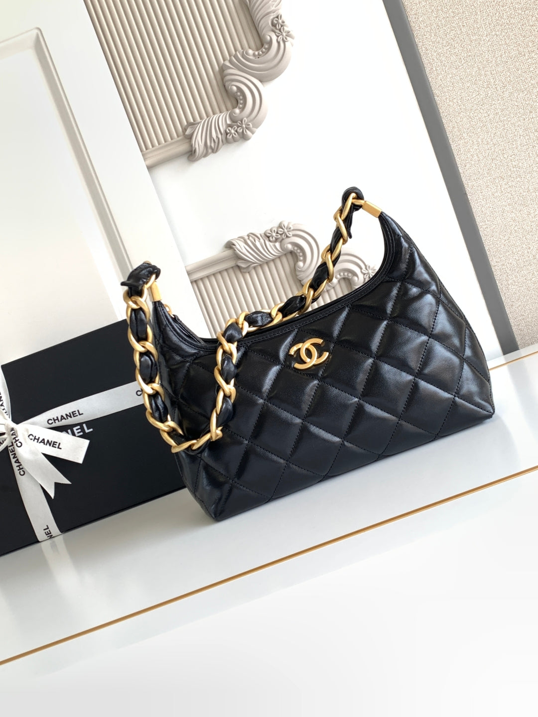 CC Hobo Bag 35 Black Lambskin 277765