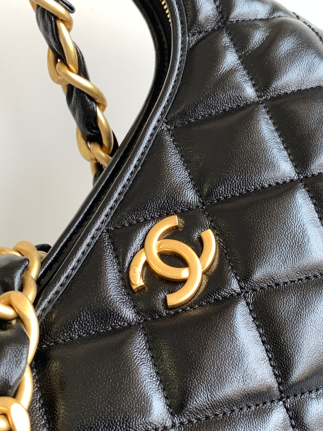 CC Hobo Bag 35 Black Lambskin 277765