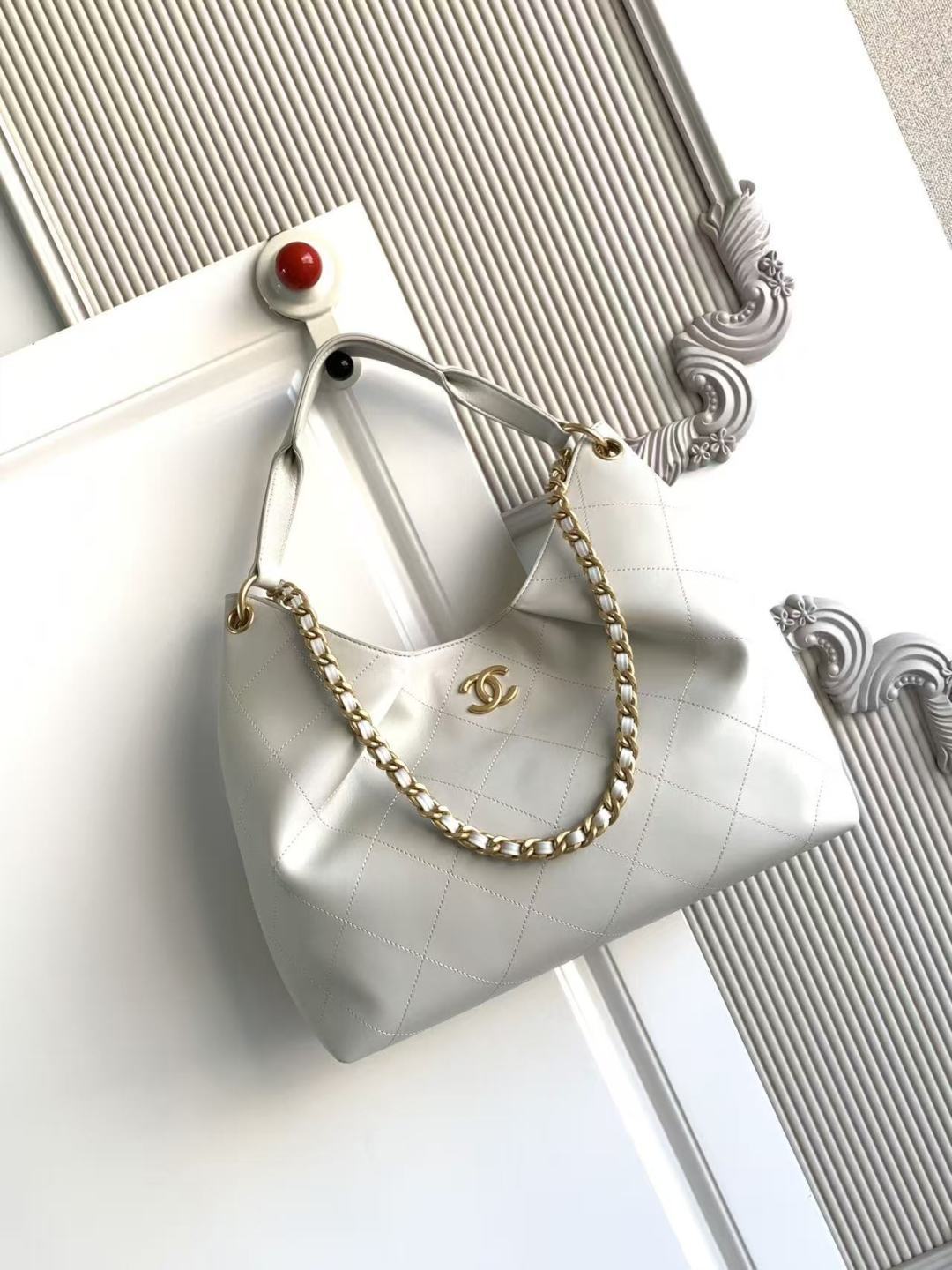 Chanel 2026 Hippie Hobo Bag 35cm White Calfskin 326214