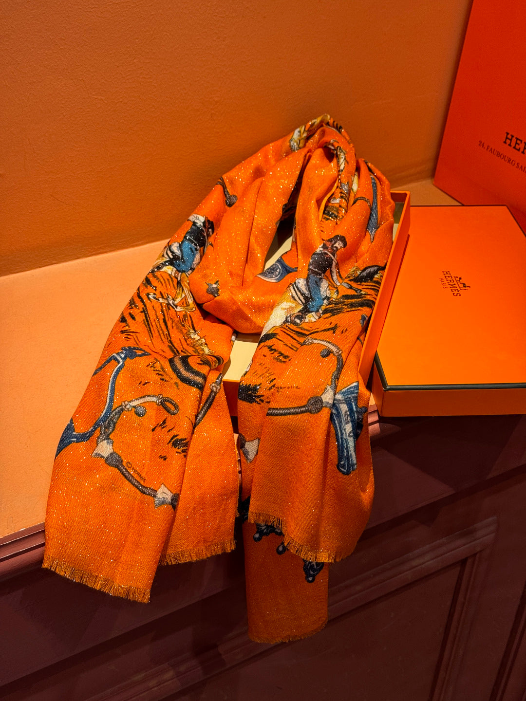 HM 25s Radiant Scarf 200cm Orange Cashmere Silk 962393