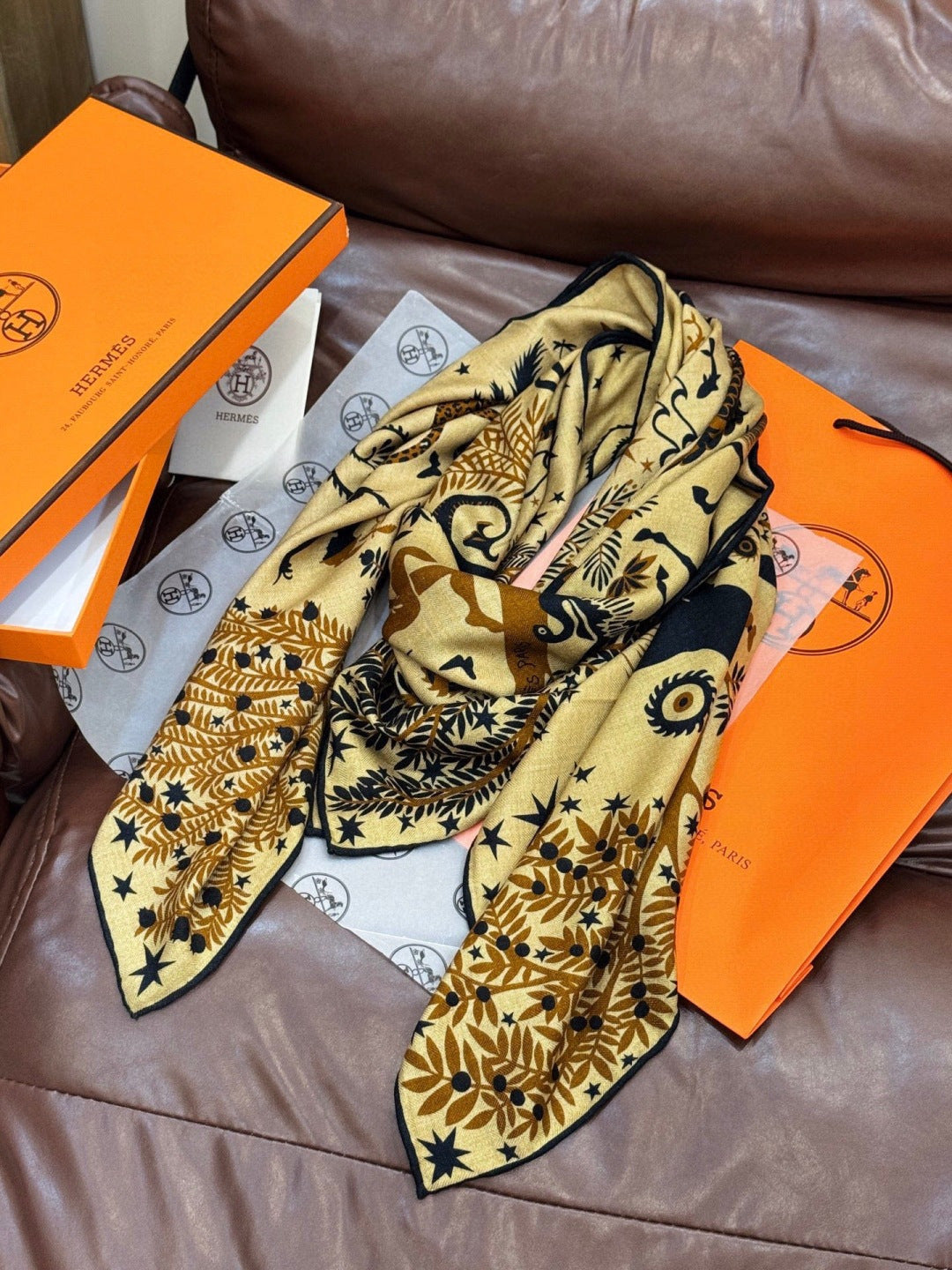 HM 25s Scarf 140cm Black Beige Cashmere Silk 962469