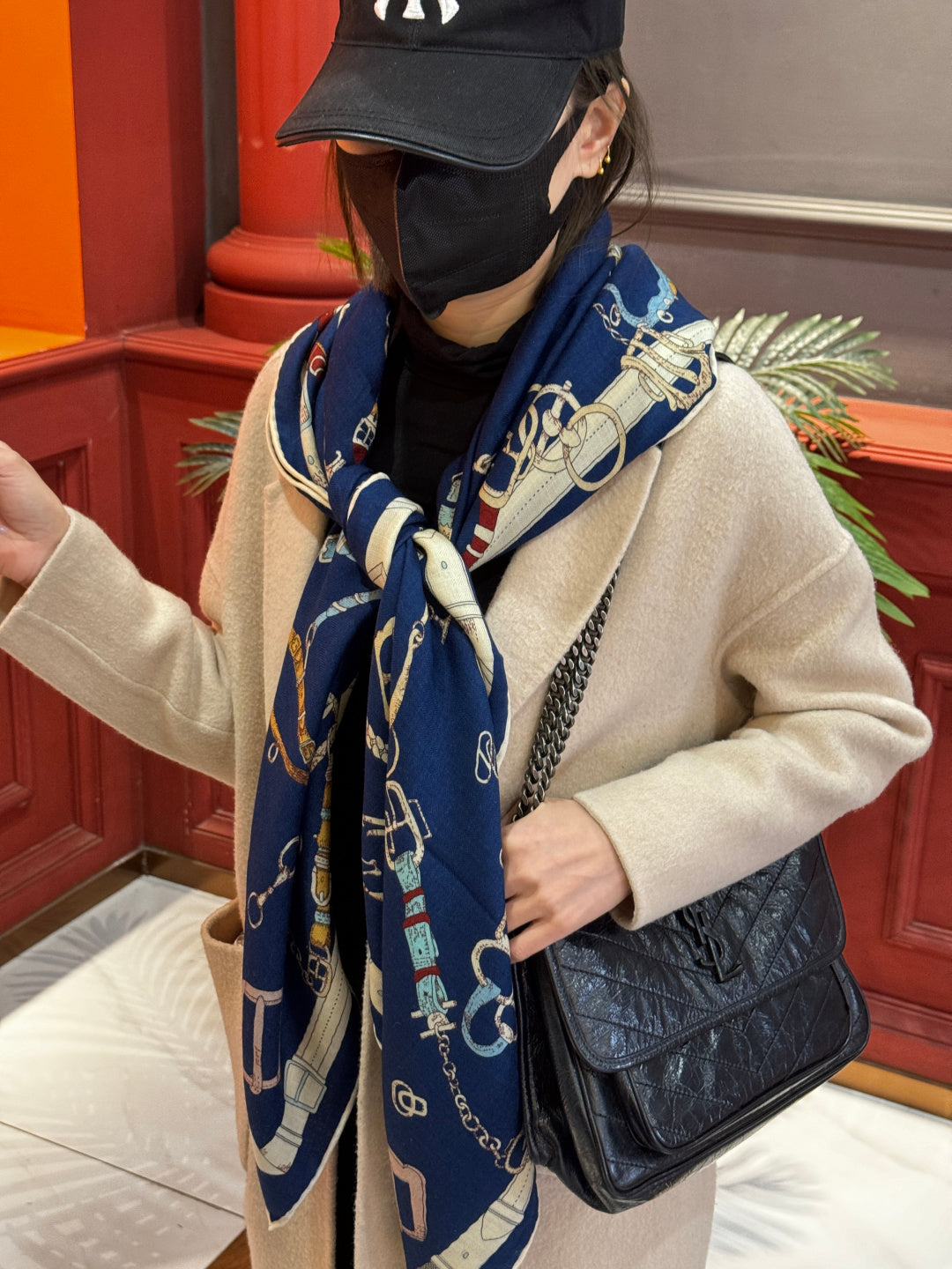 HM 25s Horse Reversible Scarf 140cm Blue Cashmere Silk 967390