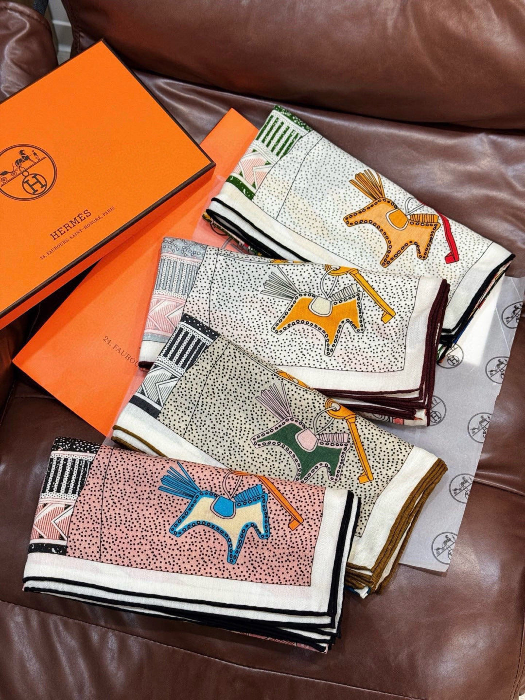 HM 25s Essential Scarf 140cm Green Colorful Cashmere Silk 967425