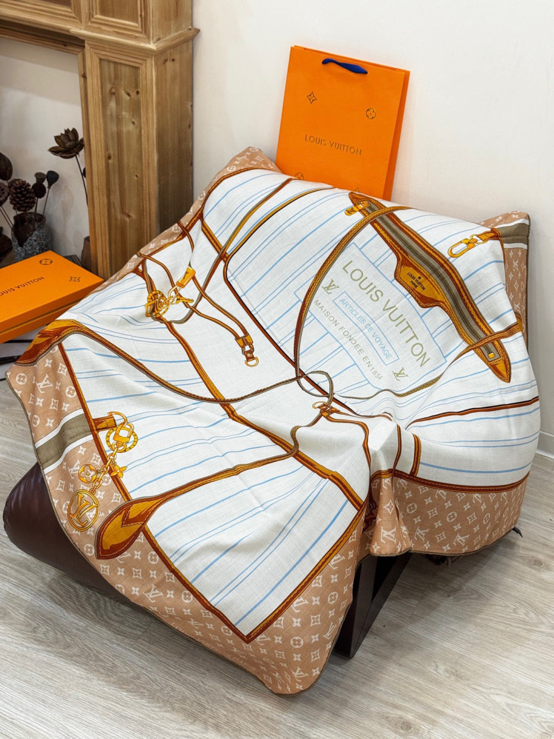 LV Double-Sided Shawl Scarf 135cm Light Brown Beige Cashmere 968755