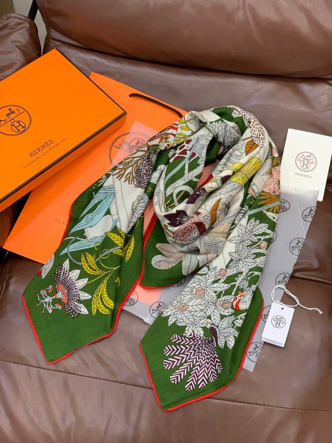 HM 25s Rainbow Scarf 140cm Green Colorful Cashmere Silk 970926