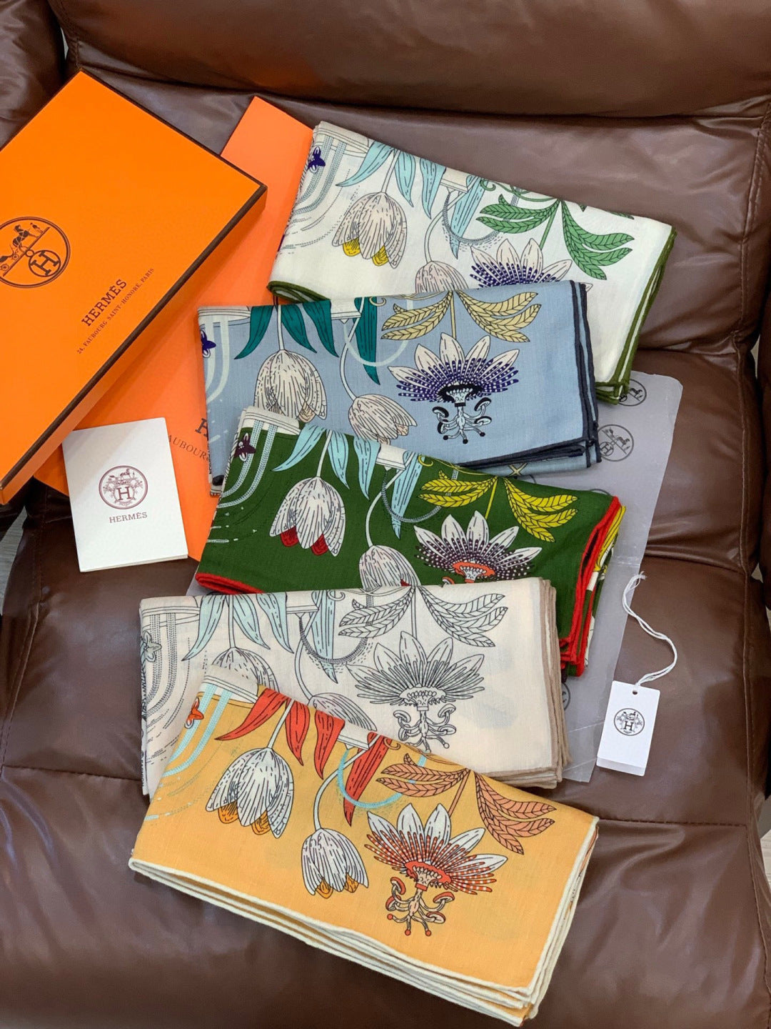 HM 25s Rainbow Scarf 140cm Blue Colorful Cashmere Silk 970928