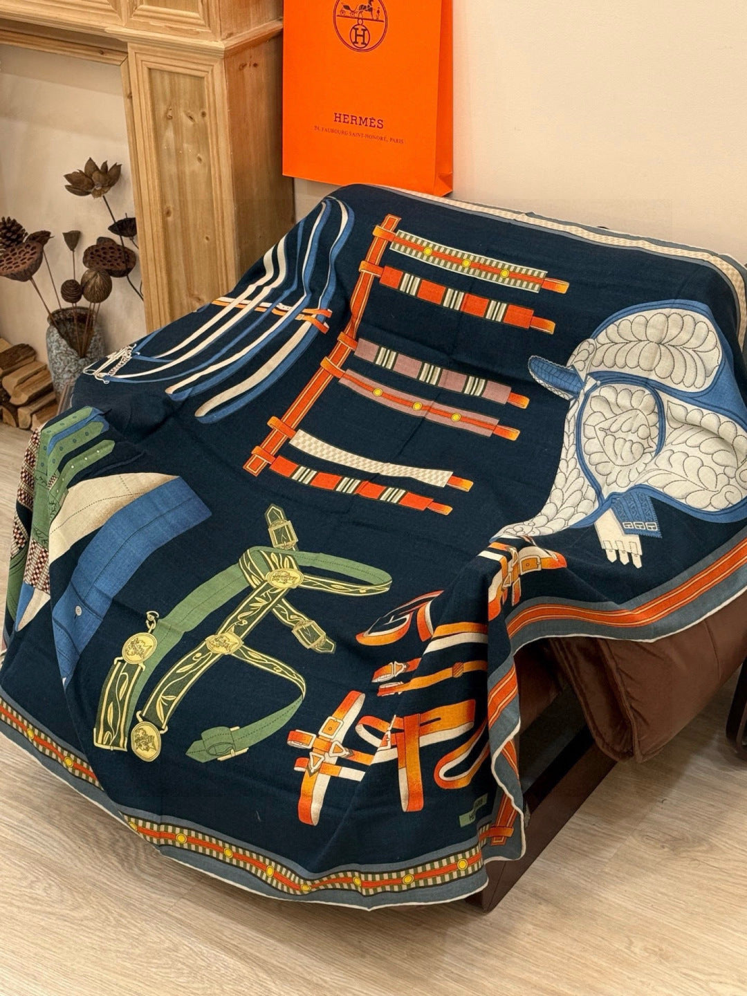 HM 25s Equestrianism Scarf 140cm Navy Blue Cashmere Silk 970961