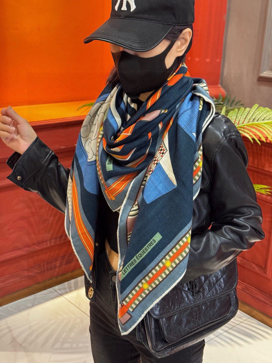 HM 25s Equestrianism Scarf 140cm Navy Blue Cashmere Silk 970961