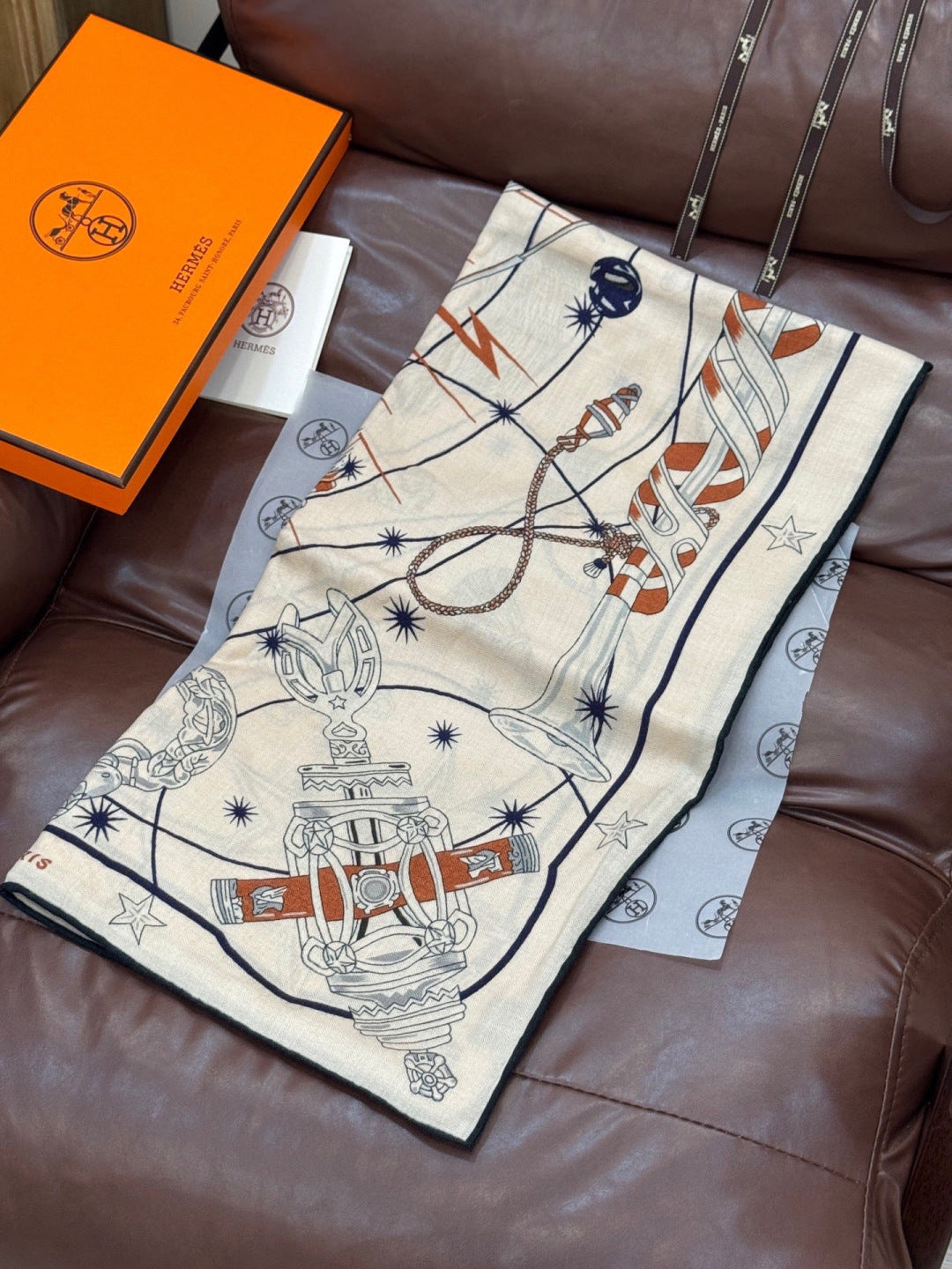 HM Starry Night Chorus Scarf 140cm Light Beige Cashmere 970969