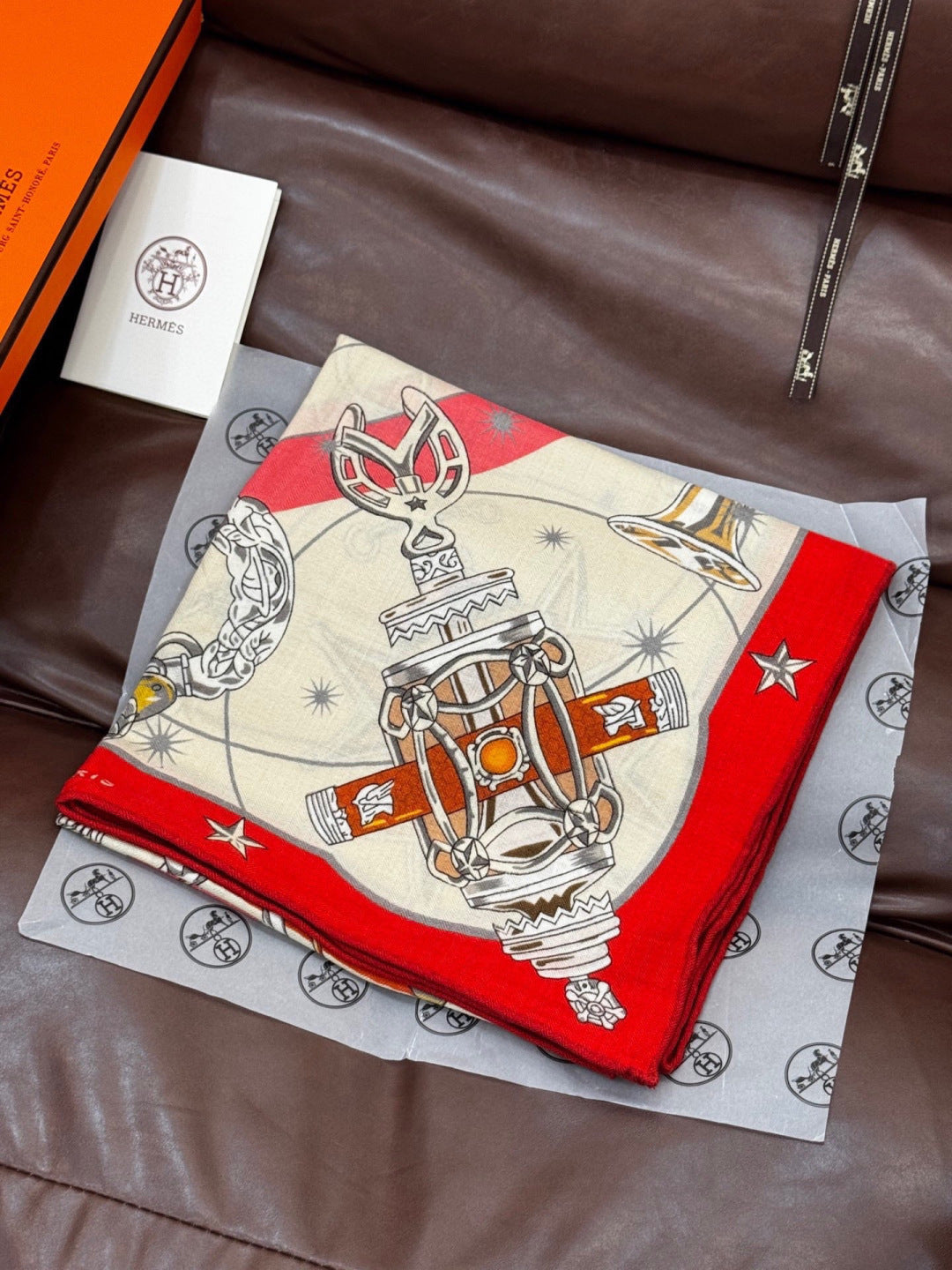 HM Starry Night Chorus Scarf 140cm Red Beige Cashmere 970971