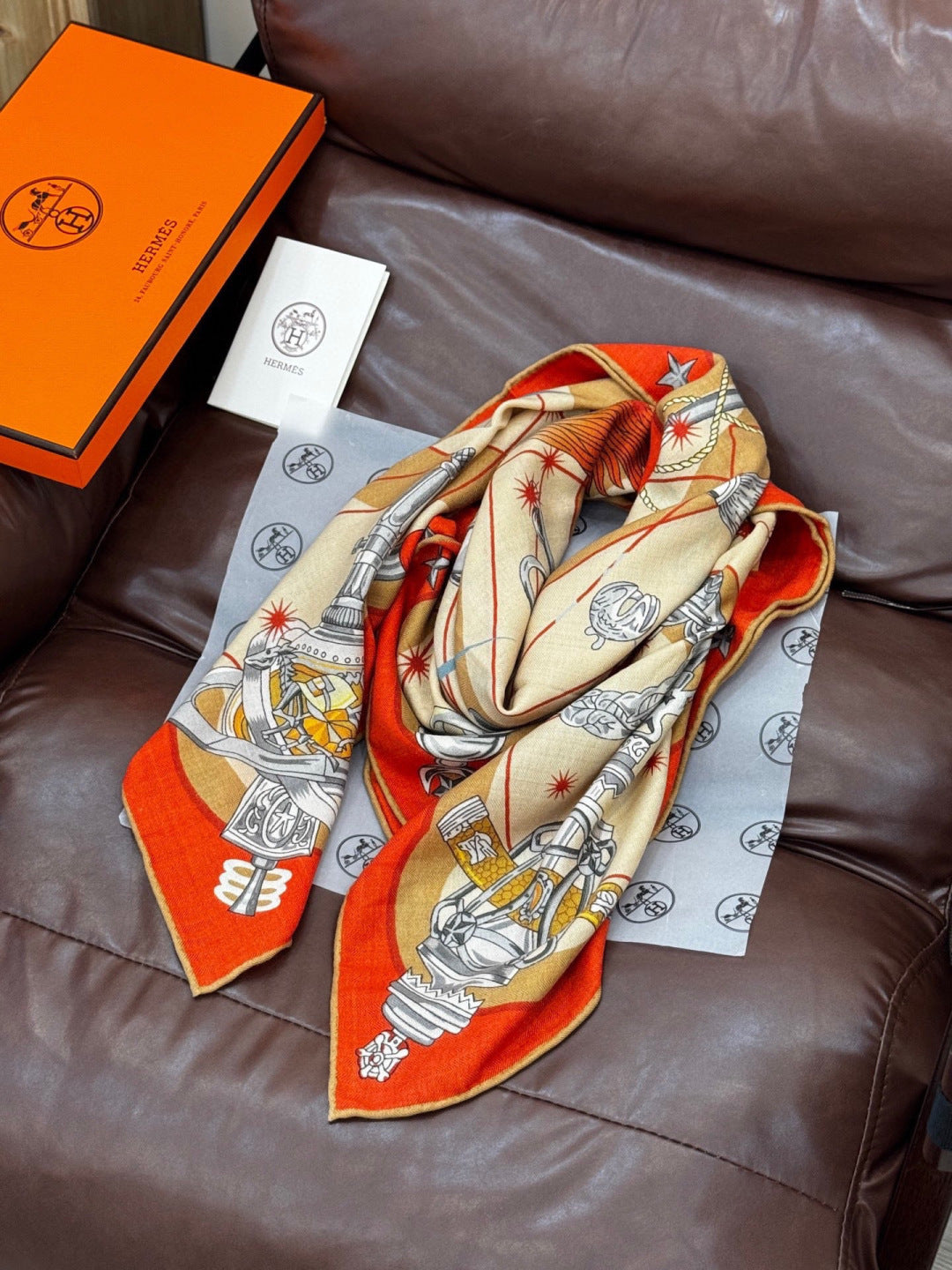 HM Starry Night Chorus Scarf 140cm Beige Orange Cashmere 970973