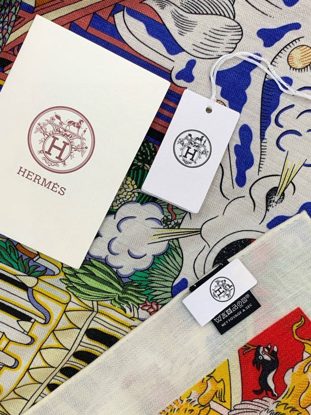 HM 25s The King Scarf 140cm Multicolor Cashmere 973042