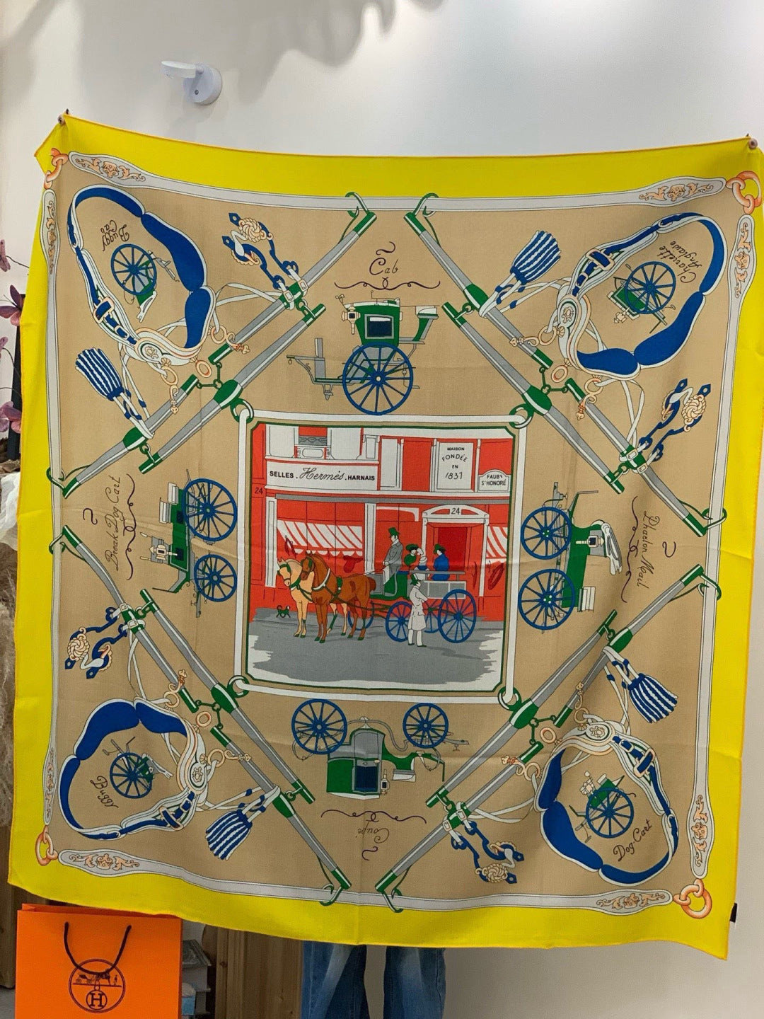 HM 25s The King Scarf 140cm Dark Beige Yellow Cashmere 973050