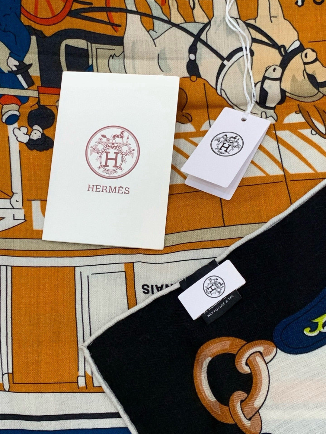 HM 25s The King Scarf 140cm Black White Colorful Cashmere 973051