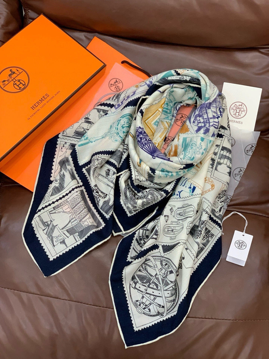 HM 25s Scarf 140cm Black Light Blue Cashmere 973061