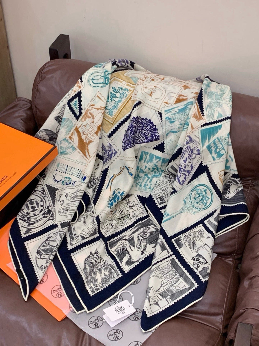 HM 25s Scarf 140cm Black Light Blue Cashmere 973061