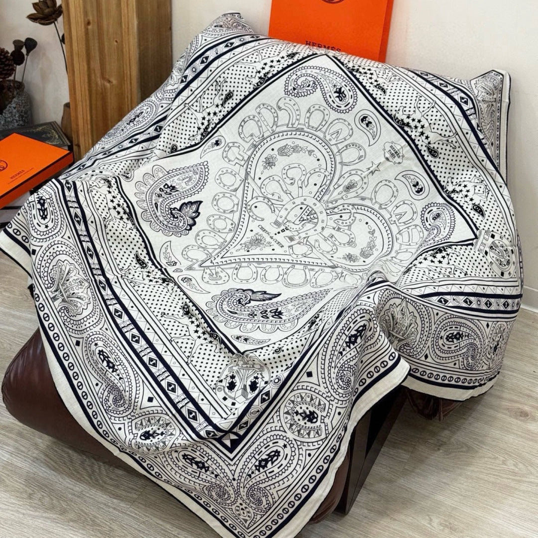 HM 25s Reversible Scarf 140cm White Black Cashmere 976274