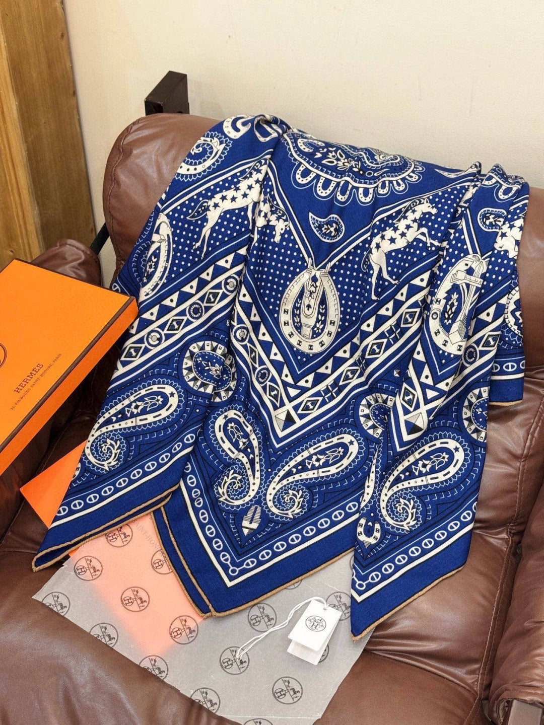 HM 25s Reversible Scarf 140cm Dark Blue Cashmere 976276