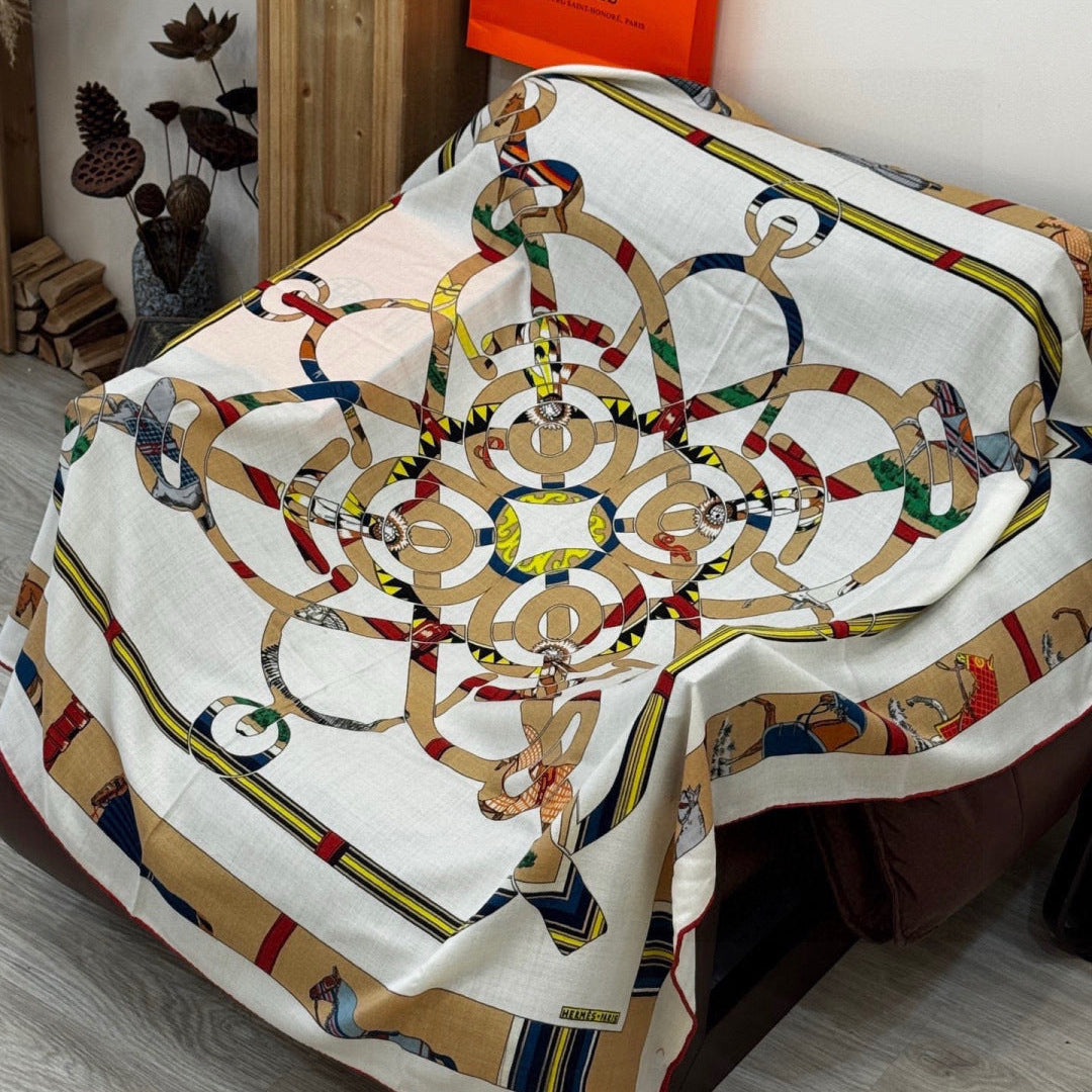 HM 25s Golden Spurs Scarf 140cm White Beige Cashmere 976282