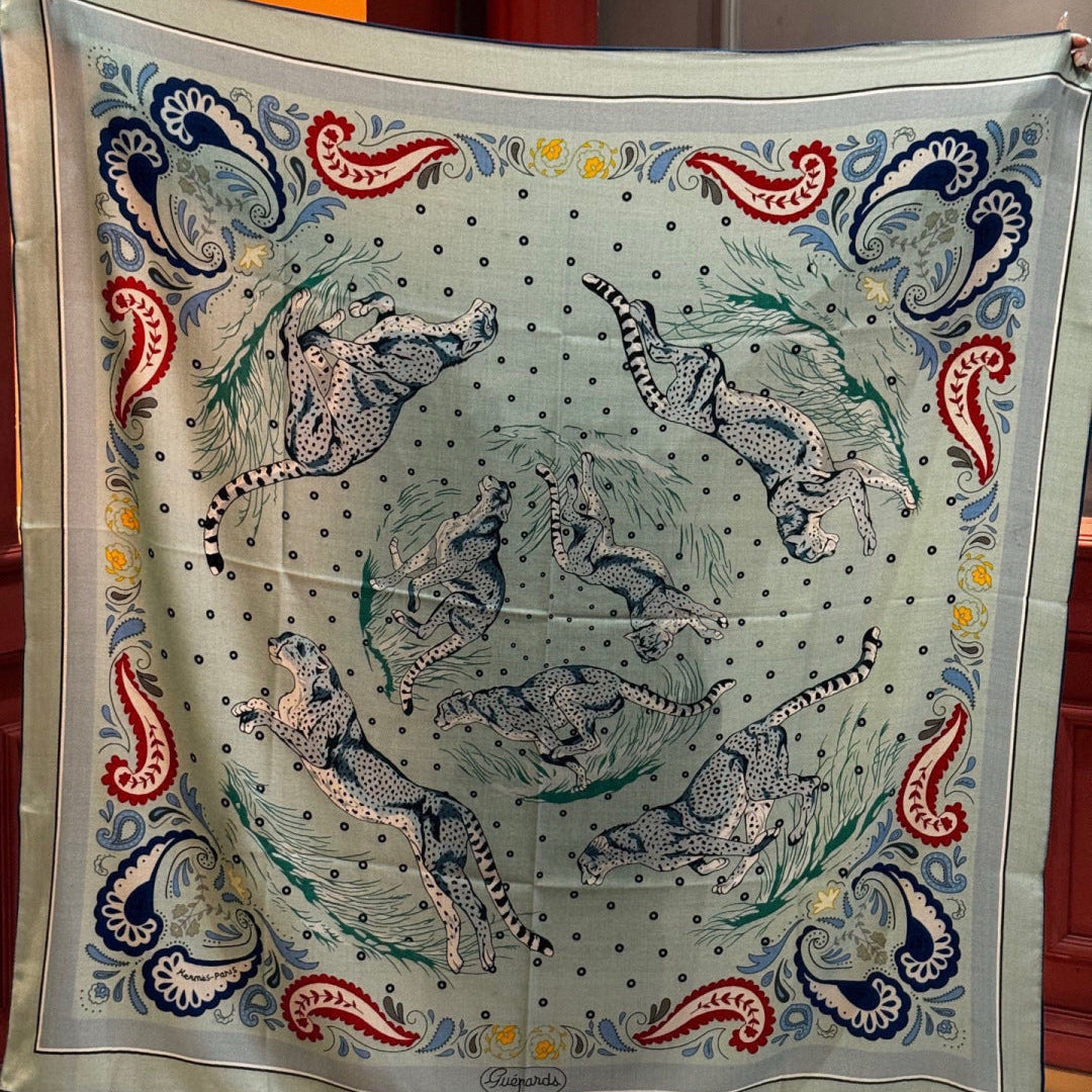 HM 25s Jungle Love Scarf 140cm Light Blue Cashmere 976286