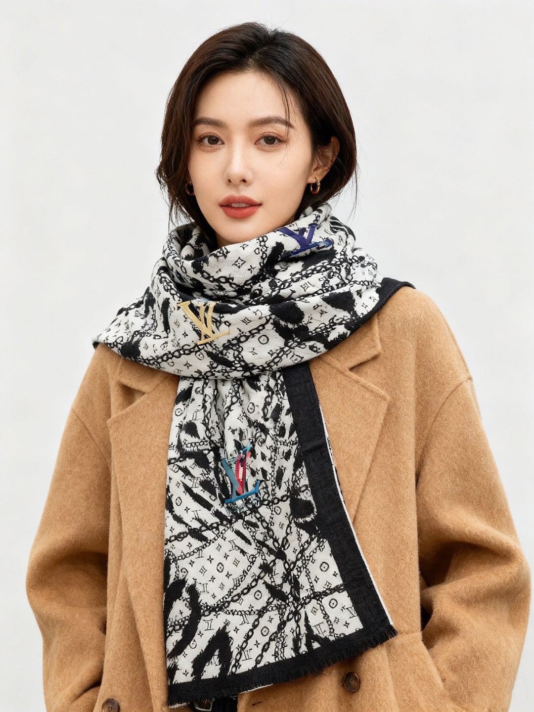 LV Double-Sided Shawl Scarf 140cm White Black Silk Cashmere 976738