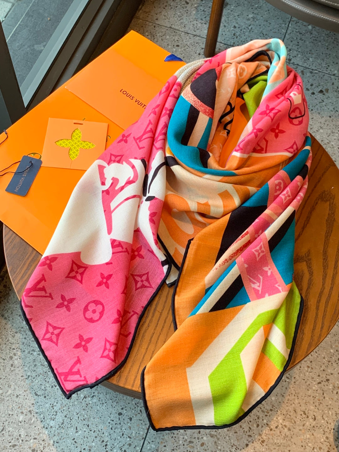 LV Scarf 135cm Pink Multicolor Cashmere Mulberry Silk 976760