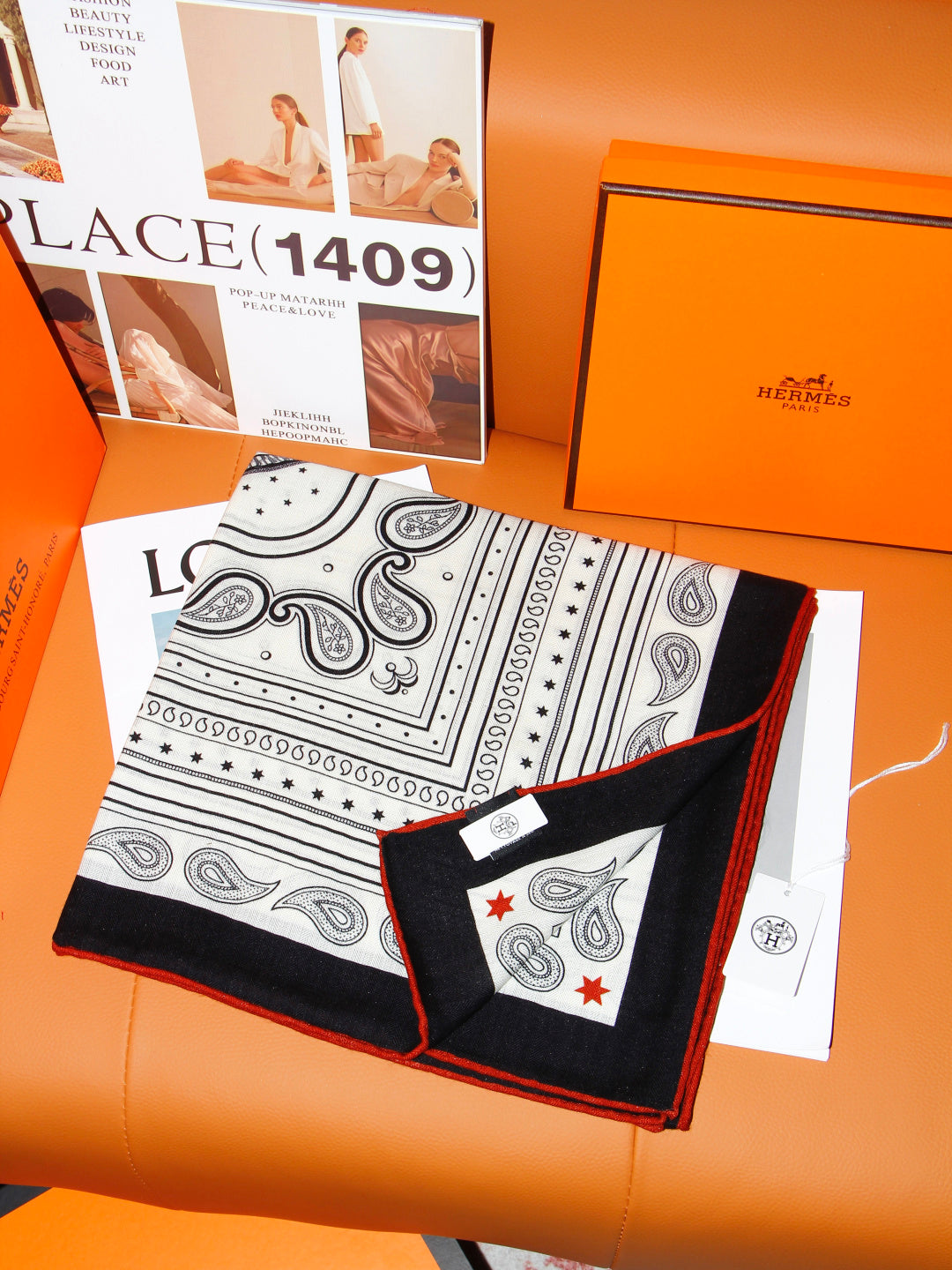 Hermès 2026 Bandana Scarf 140cm Black White Cashmere And Silk 218152