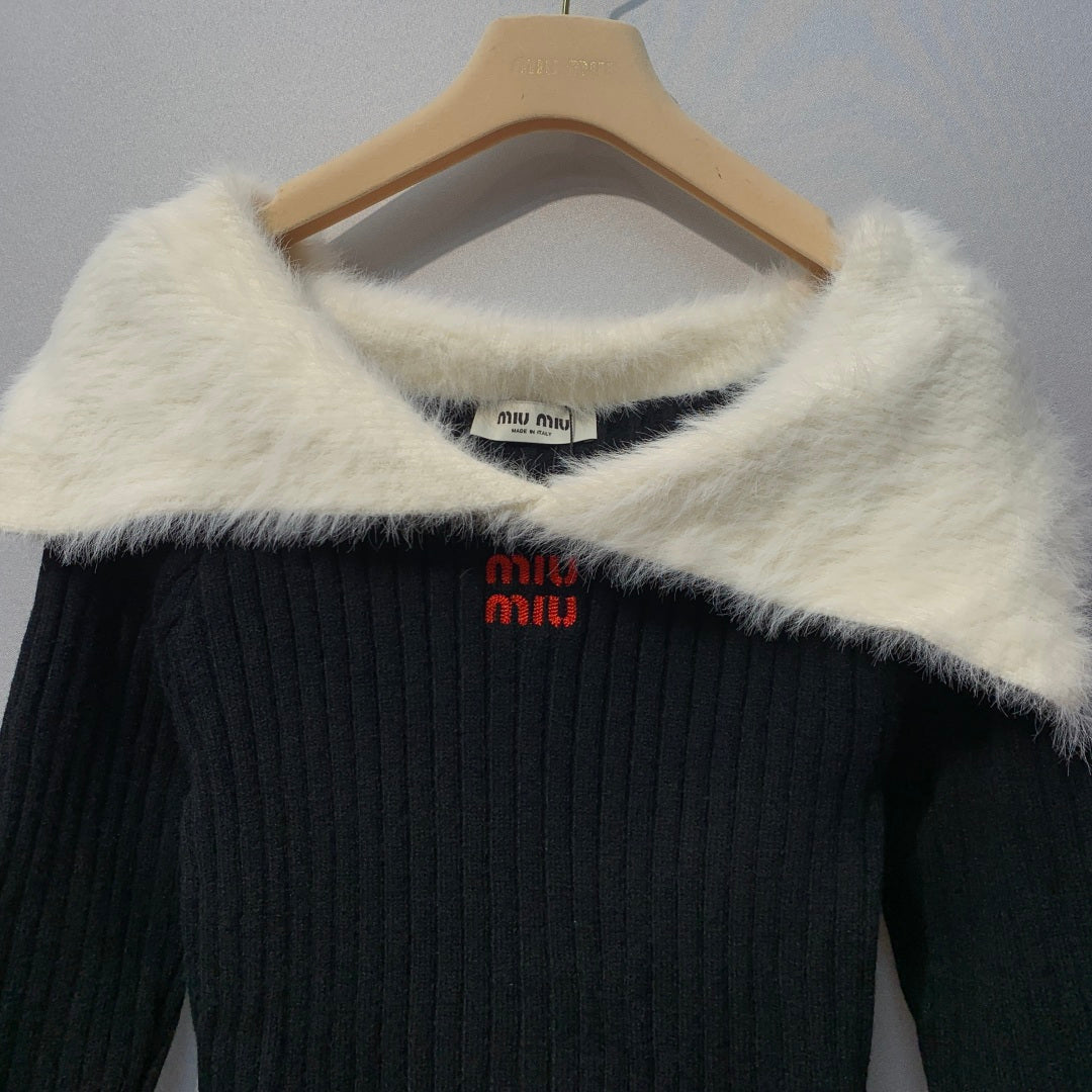 Miumiu 2026 Off The Shoulder Sweater Knit 421182