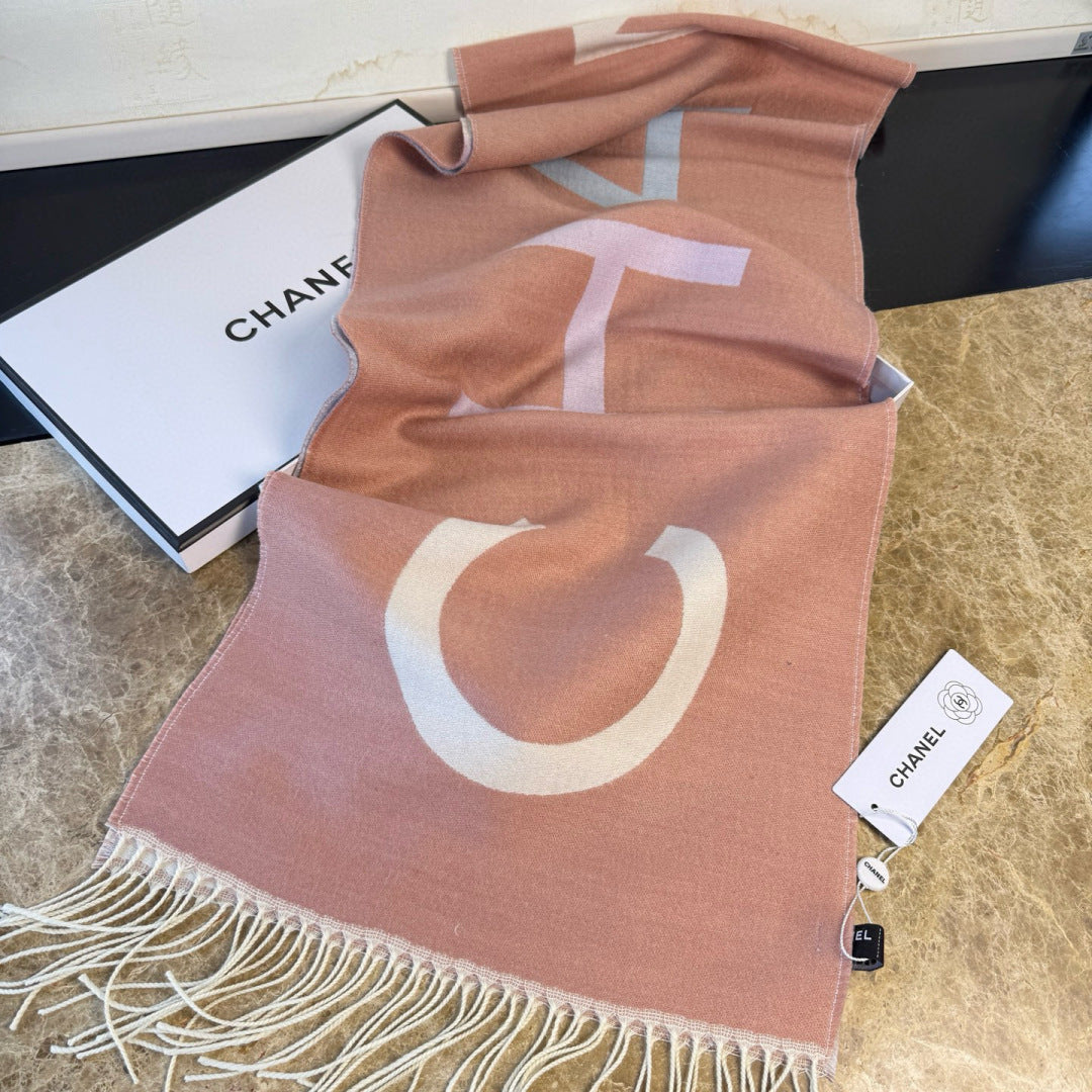 CC 25 Scarf 200cm White Pink Lambswool 968390