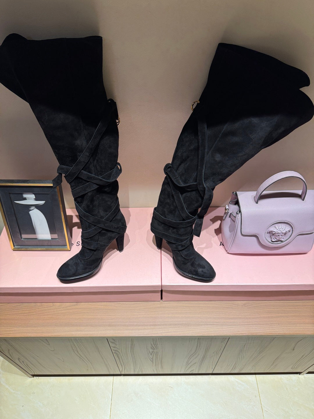 YSL 2025 Round-toe Straight-leg Martin Boot Black Suede 574007