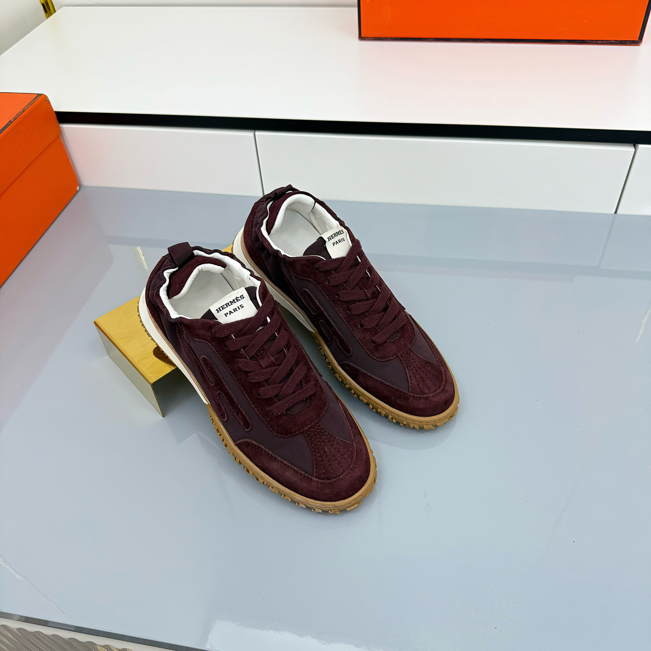 HM 2026 Casual Sneakers Dark Brown Fabric Suede 667351